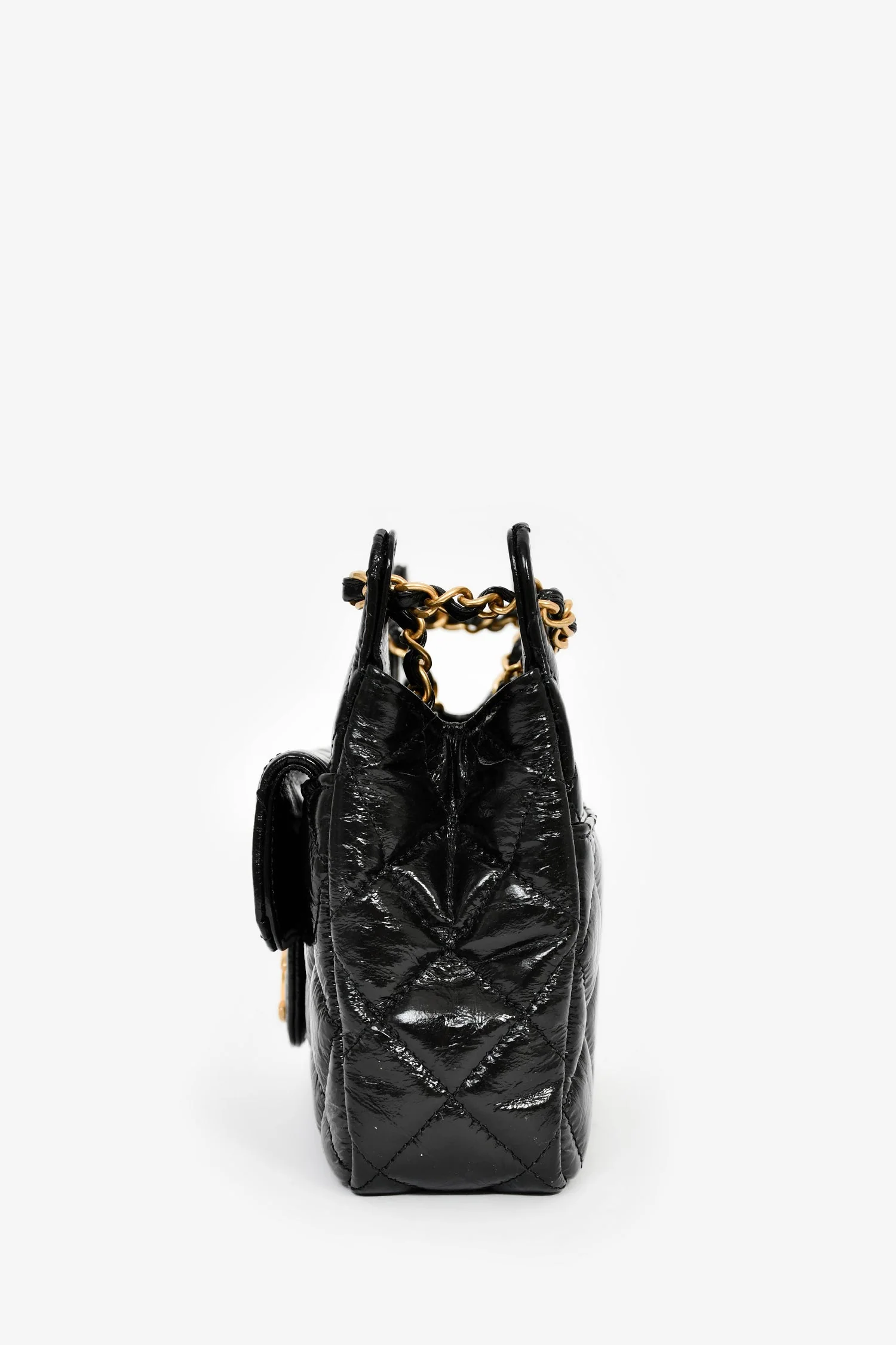 Pre-Loved Chanel™ 2023 Black Patent Leather 'Wavy' CC Shoulder Bag - Image 4