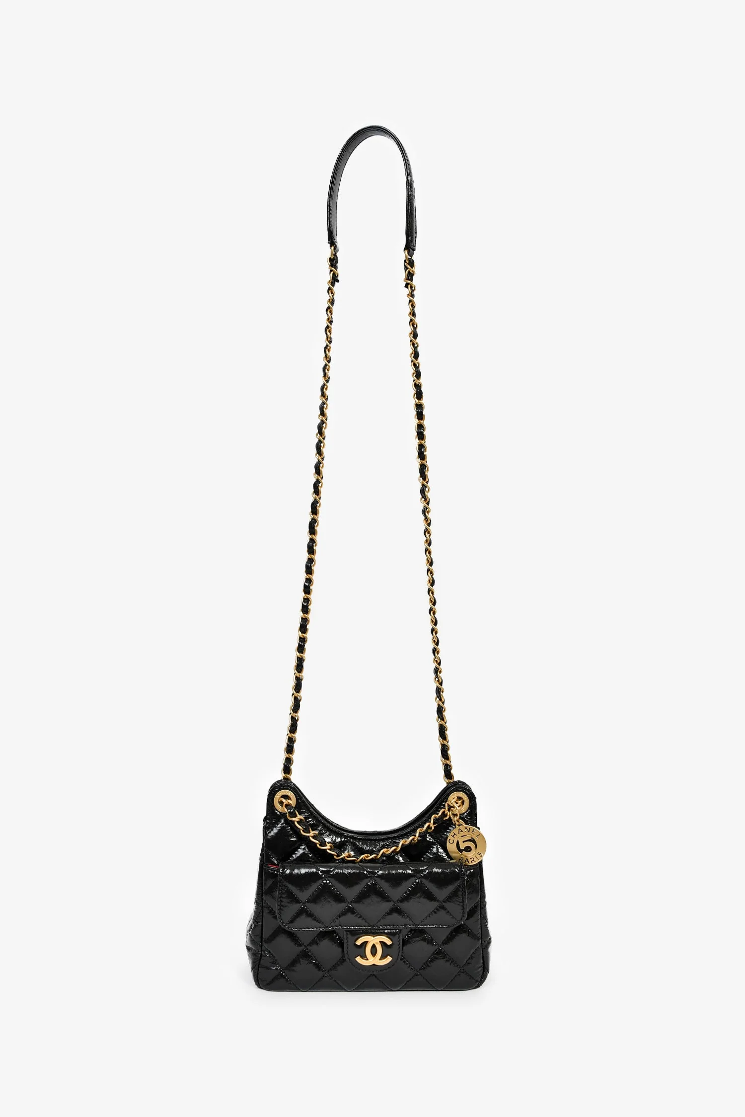 Pre-Loved Chanel™ 2023 Black Patent Leather 'Wavy' CC Shoulder Bag - Image 8