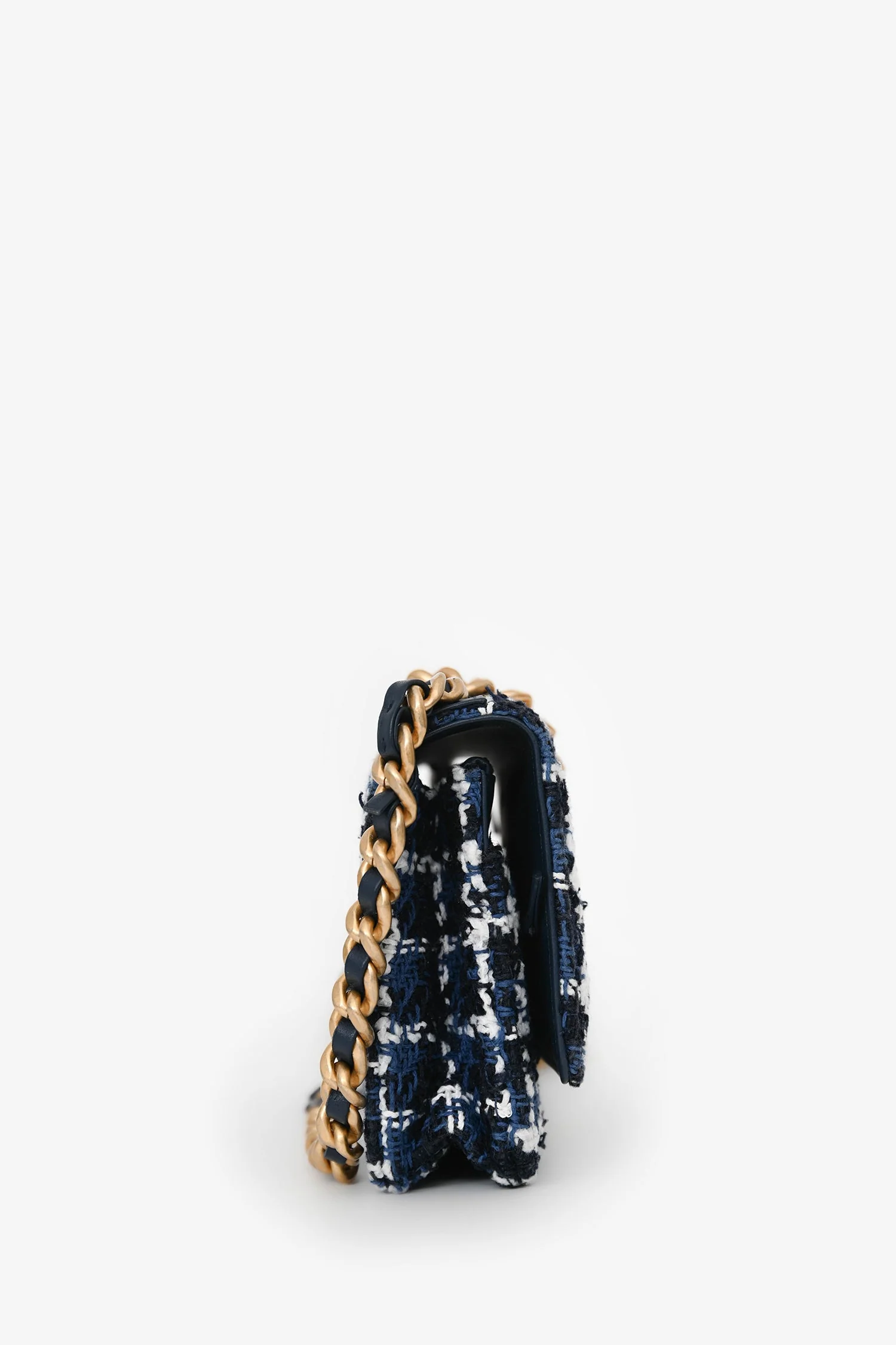 Pre-Loved Chanel™ 2023 Blue/Black Tweed Wallet on Chain - Image 3
