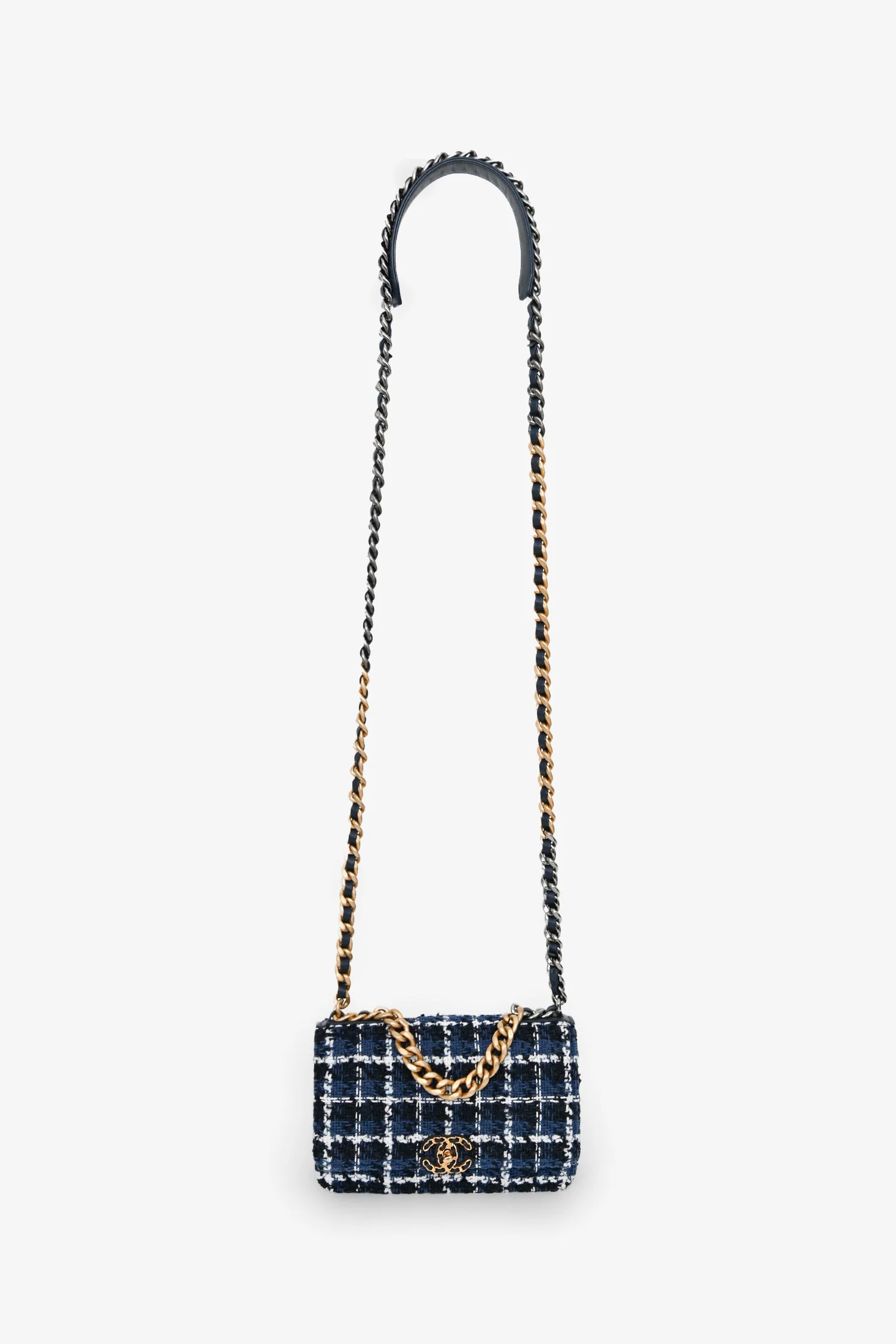 Pre-Loved Chanel™ 2023 Blue/Black Tweed Wallet on Chain - Image 7