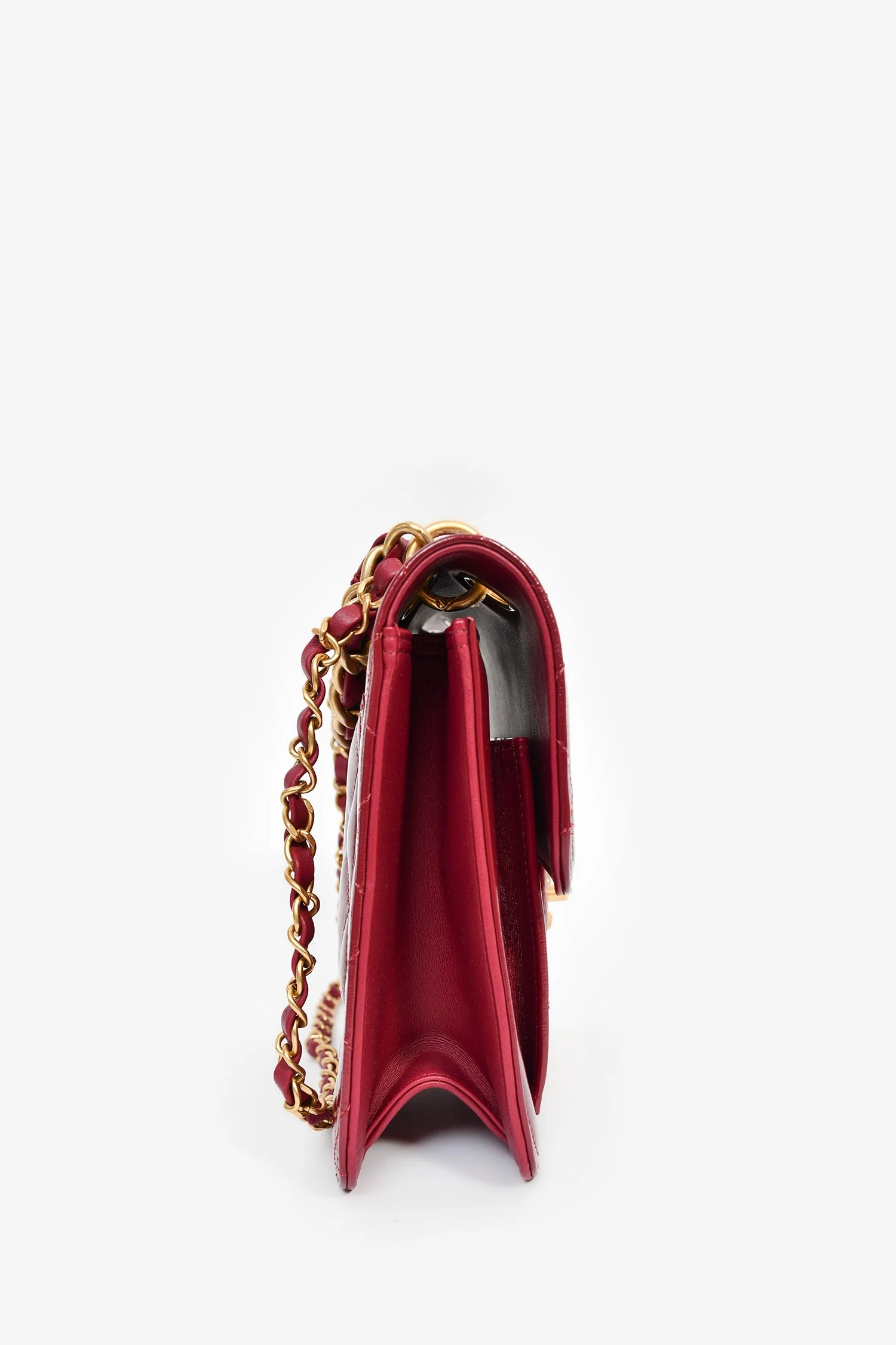 Pre-Loved Chanel™ 2023 Raspberry Patent Quilted Leather Square Chain Bag - Image 3