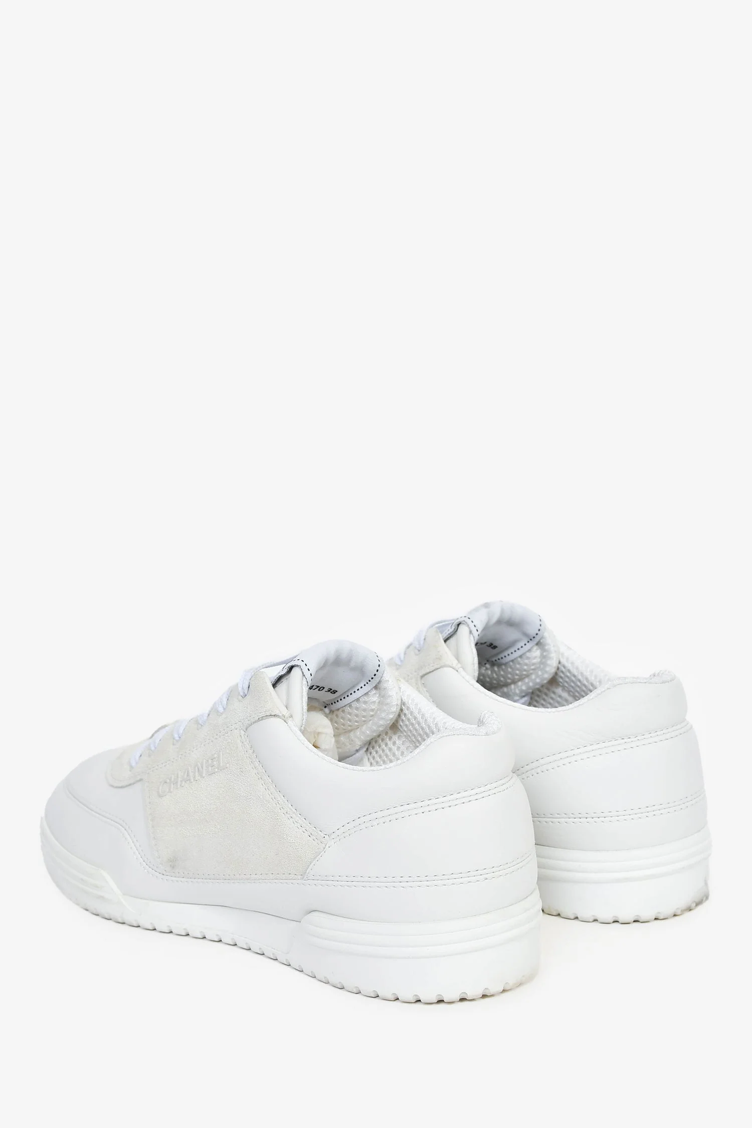 Pre-Loved Chanel™ 2024 White Leather/Suede Coco Mark CC Logo Sneakers Size 38 - Image 5