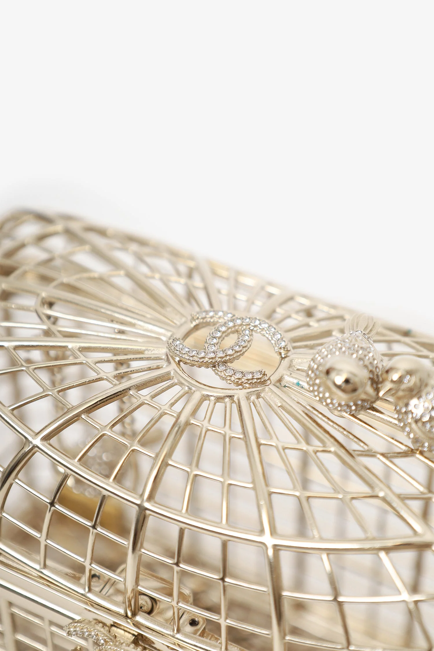 Pre-Loved Chanel™ 2025 S/S Runway Gold Toned Metal Crystal Strass 'Bird Cage Minaudière' Bag - Image 10