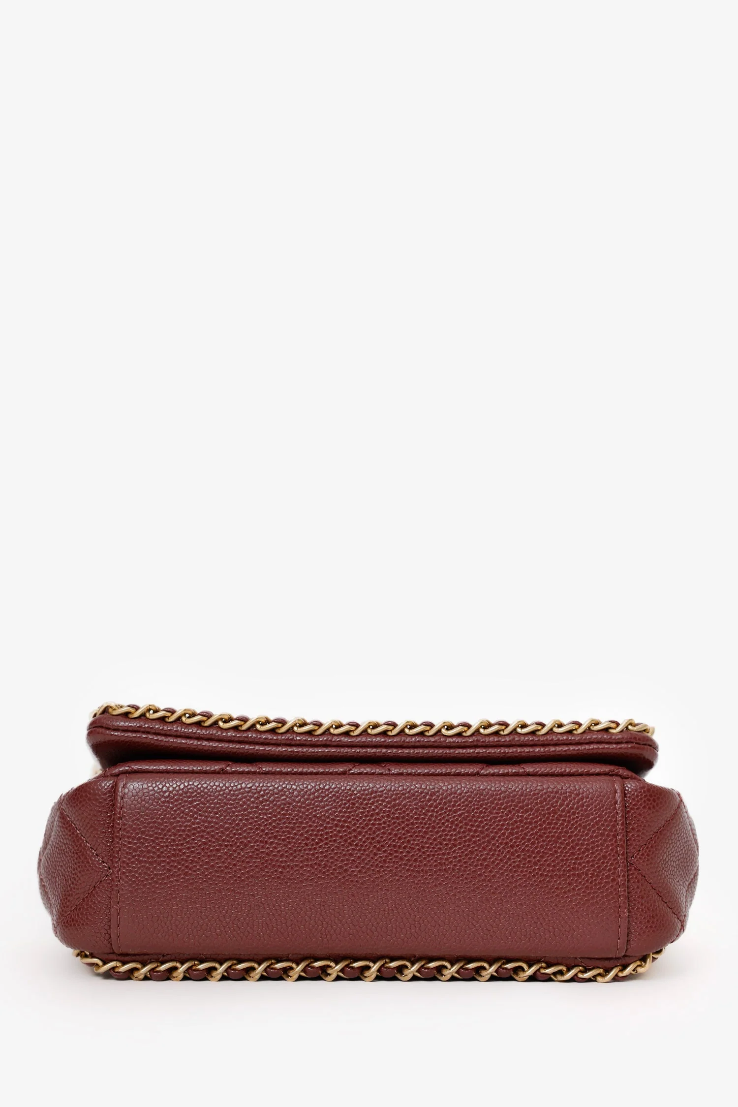 Pre-Loved Chanel™ 22B Burgundy Caviar Never Ending Chain Flap Bag - Image 5