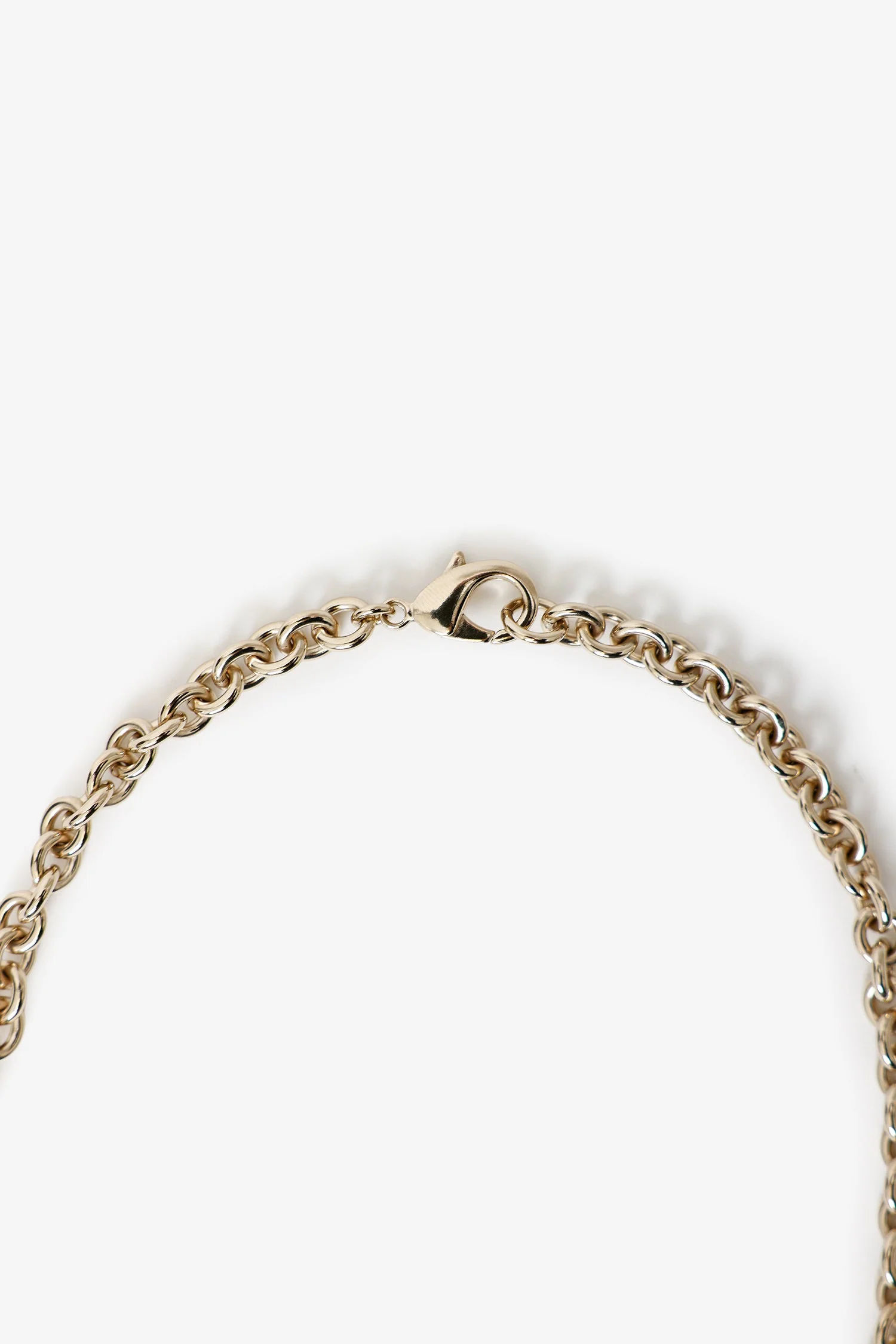 Pre-Loved Chanel™ 22C Gold tone Pearl Puff Heart Locket Necklace - Image 5