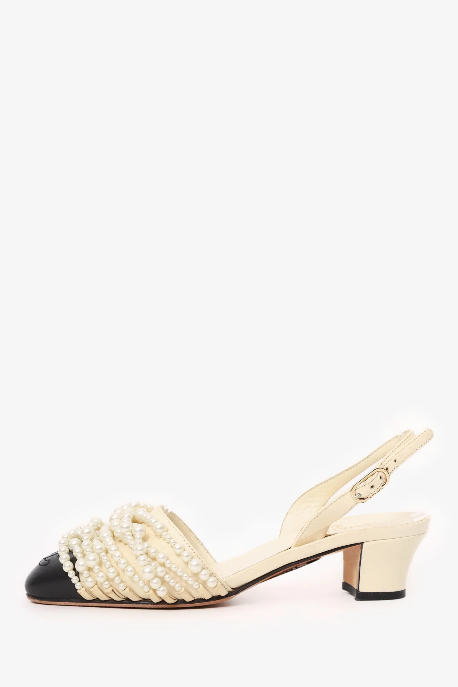 Pre-Loved Chanel™ Beige/Black Leather Pearl Embellished CC Ankle Strap Pumps Size 36 - Image 4