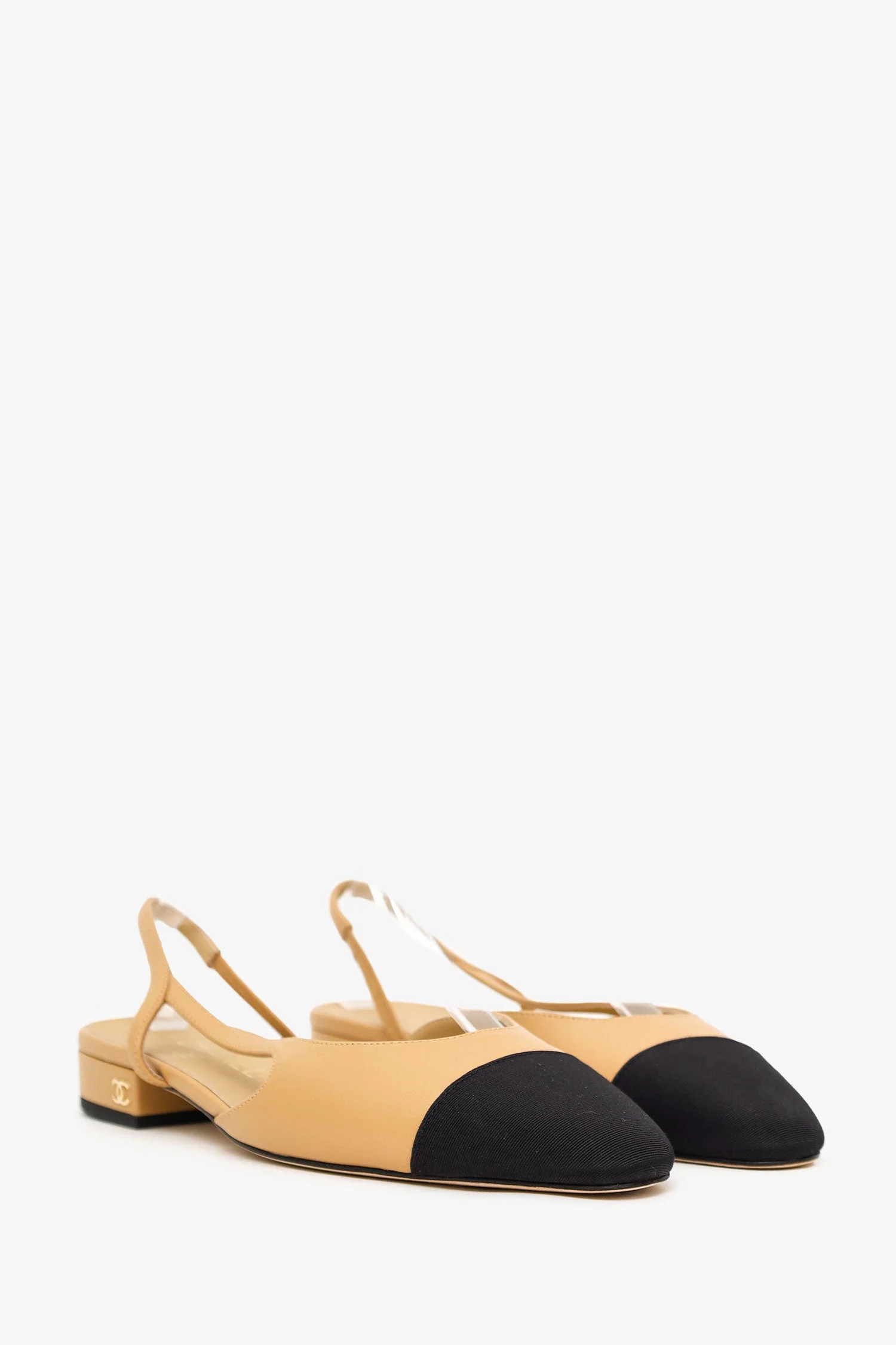 Pre-Loved Chanel™ Beige/Black Leather Slingback Heels Size 39 - Image 2