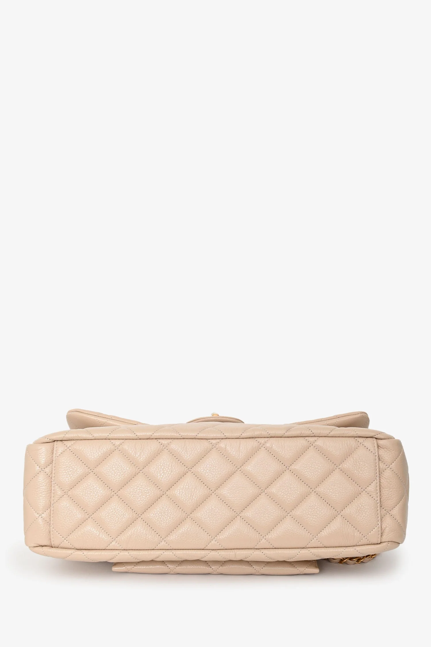 Pre-Loved Chanel™ Beige Calfskin Leather Airline XXL Single Flap Bag - Image 5