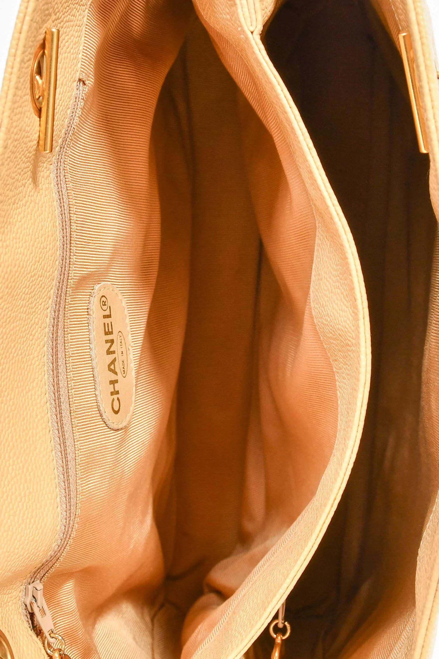 Pre-Loved Chanel™ Beige Caviar Leather CC Shopper Tote Bag - Image 6