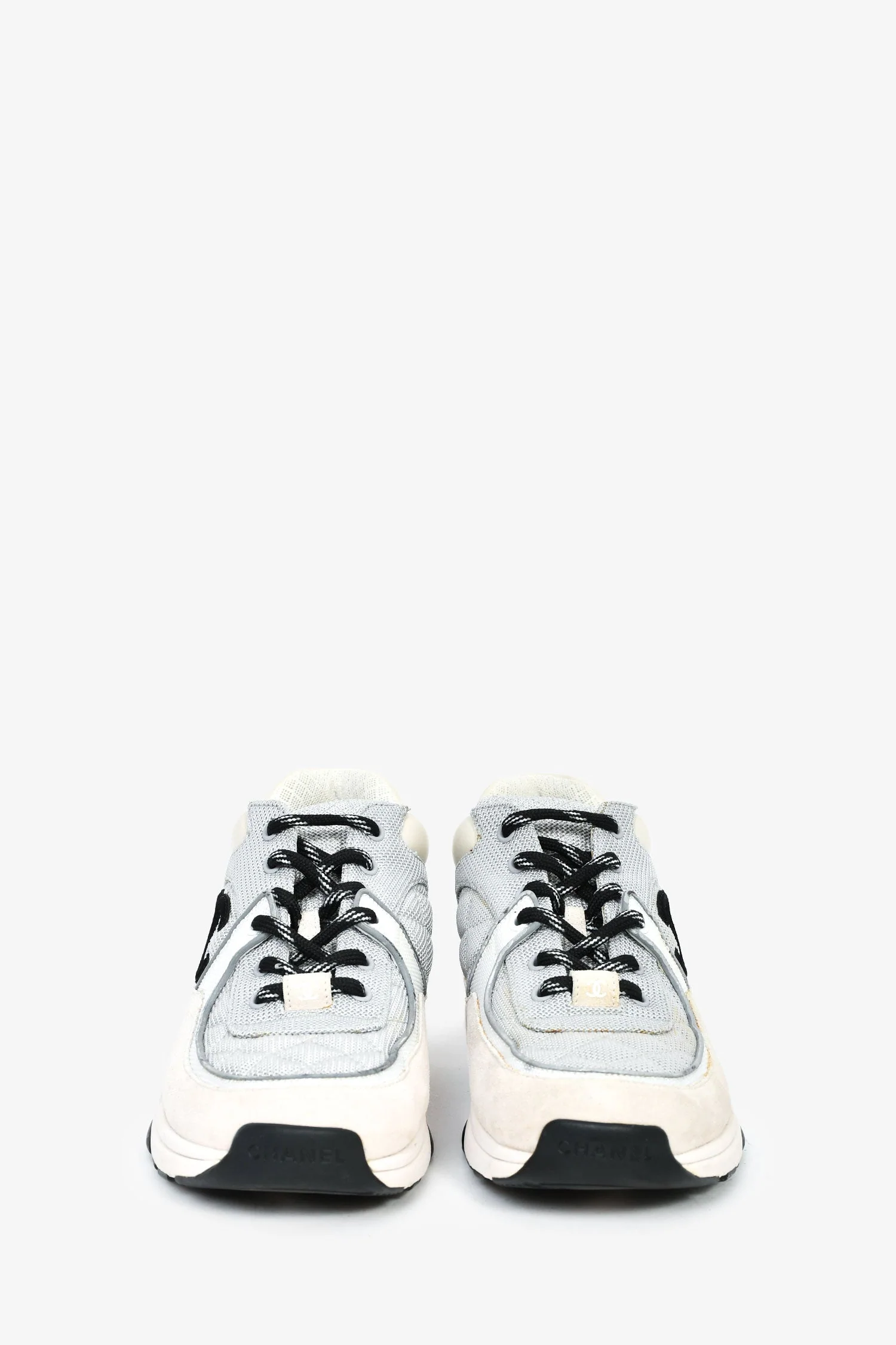 Pre-Loved Chanel™ Beige/Grey Suede CC Sneakers Size 38.5 - Image 3