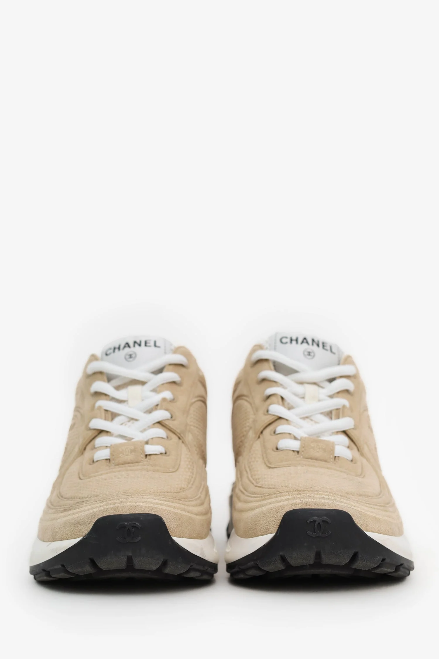 Pre-Loved Chanel™ Beige/White Suede Sneakers Size 38 - Image 3