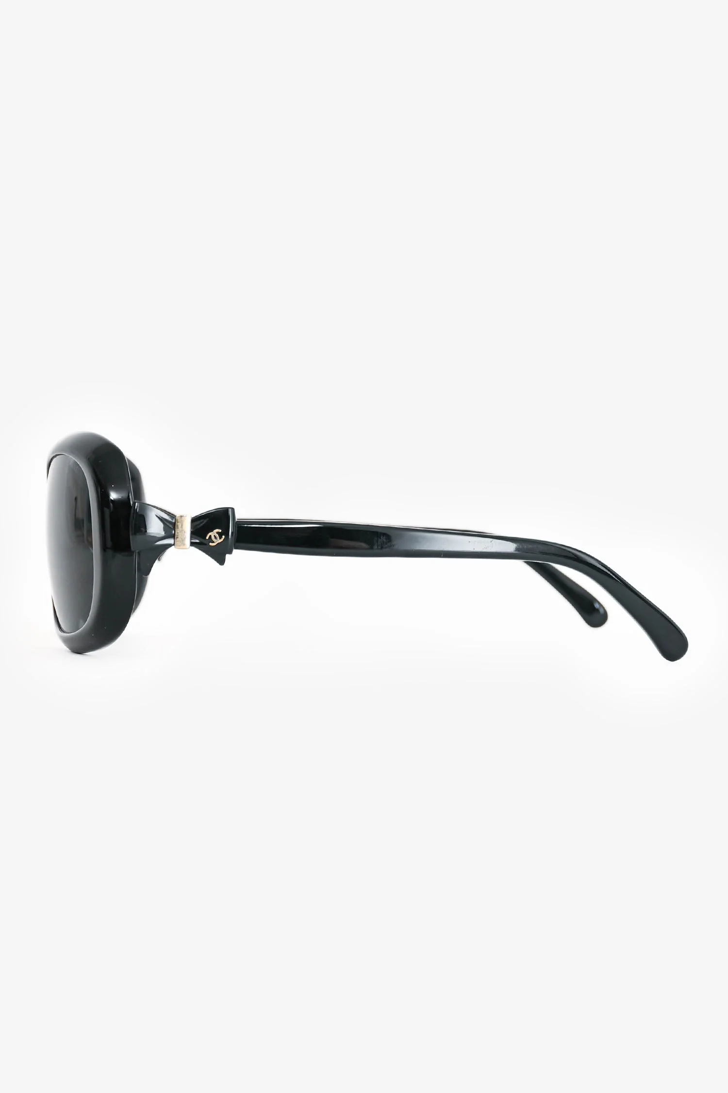 Chanel™ Black Acrylic Rectangular Bow Detail Sunglasses - Image 3