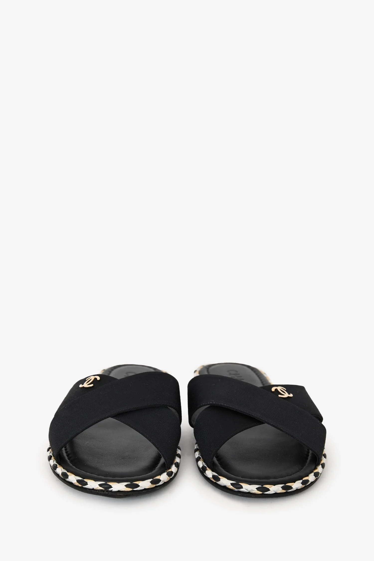 Pre-Loved Chanel™ Black Canvas/Leather Braided Trim CC Logo Slides Size 39C - Image 3