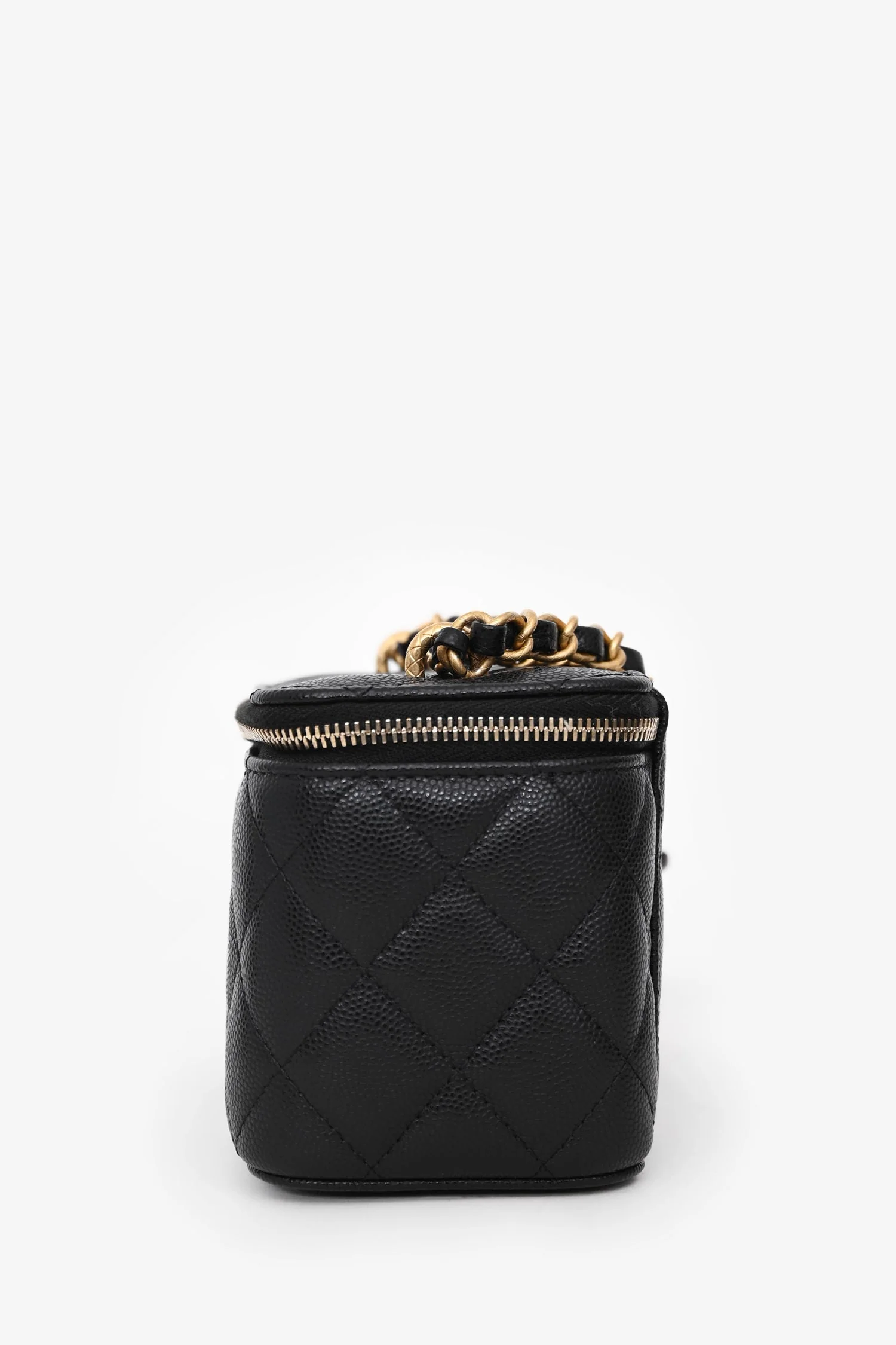 Pre-Loved Chanel™ Black Caviar Leather Vanity Crossbody with AirPod case - Image 4