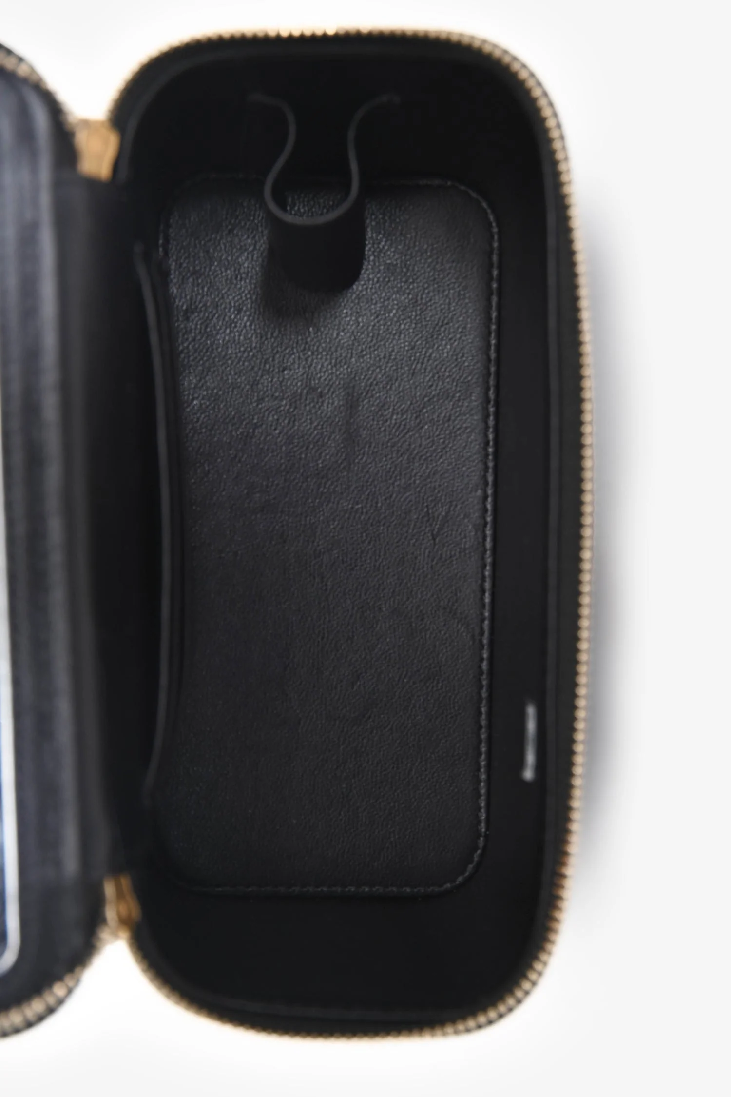 Pre-Loved Chanel™ Black Caviar Leather Vanity Crossbody with AirPod case - Image 6