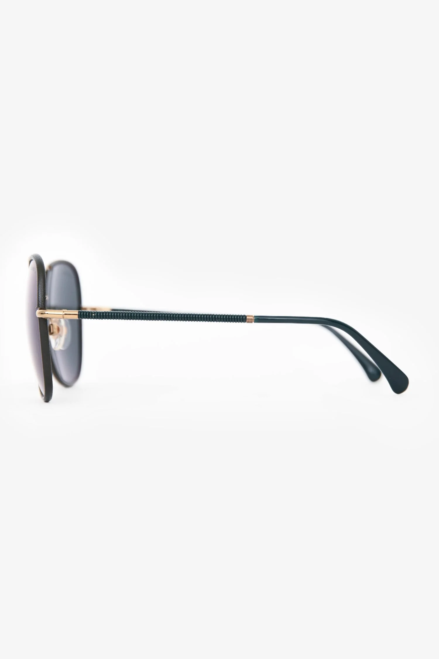 Pre-Loved Chanel™ Black/Green Pilot Sunglasses - Image 3