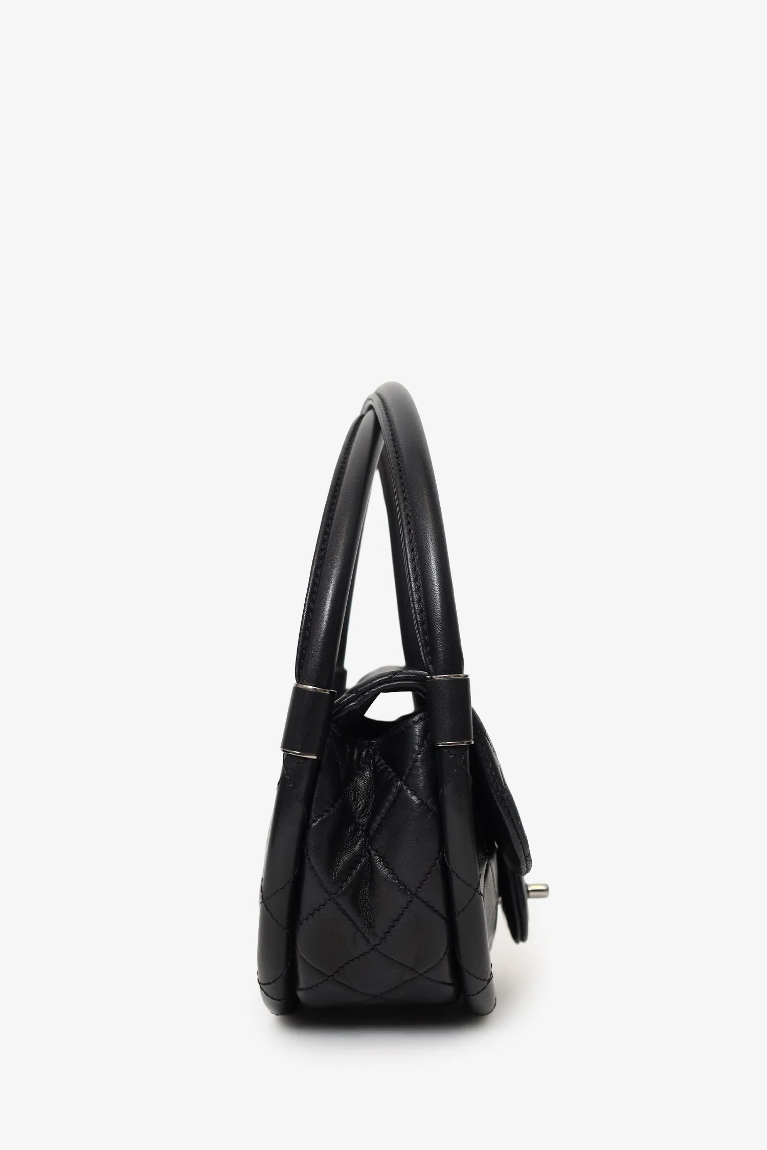 Pre-Loved Chanel™ Black Lambskin Hula Hoop 20 Handbag - Image 2