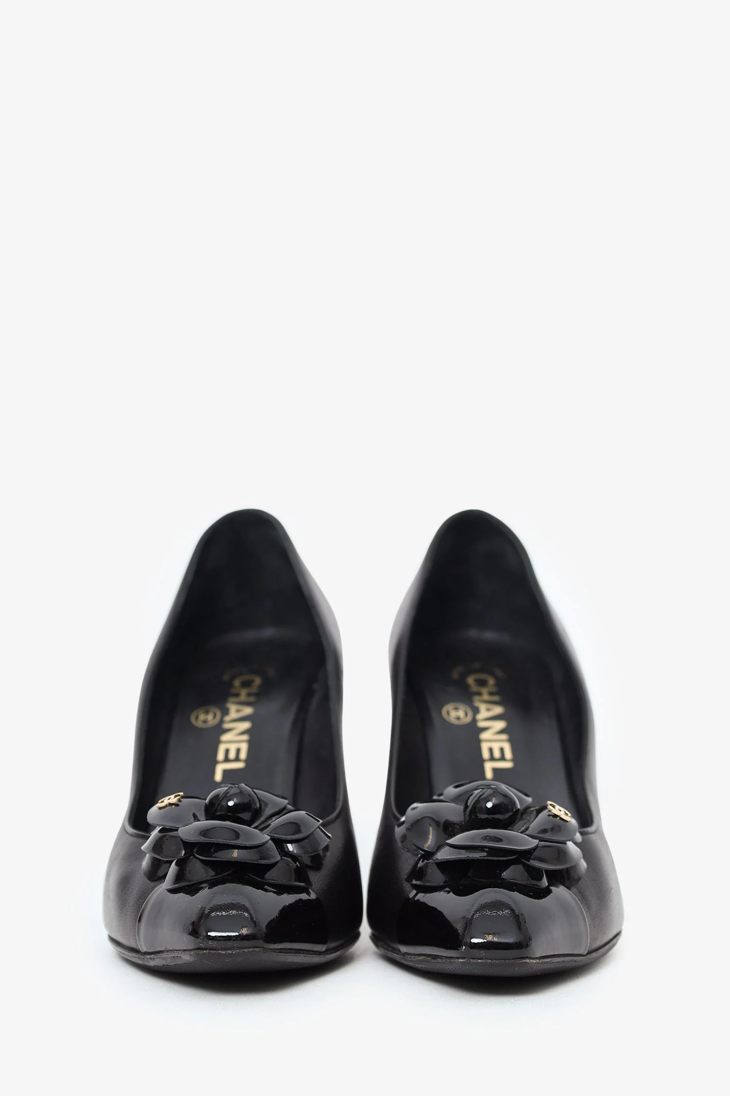 Pre-Loved Chanel™ Black Lambskin Leather Cap-Toe Camellia Pumps Size 36.5 - Image 3