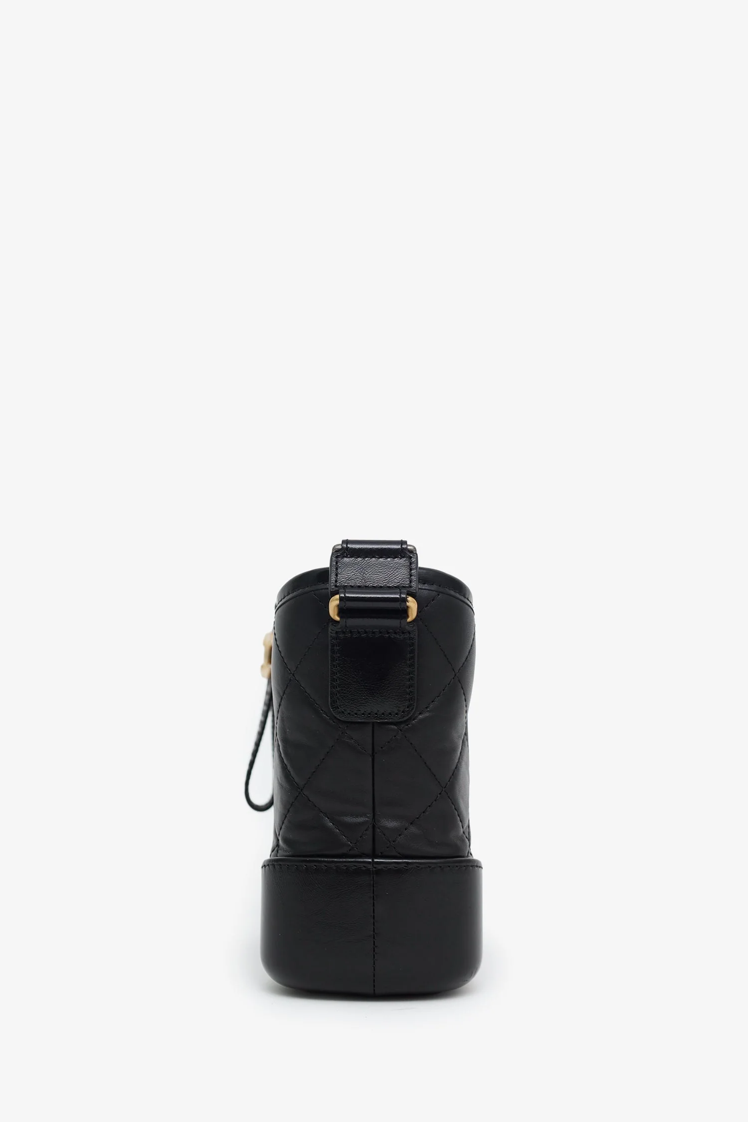 Pre-Loved Chanel™ Black Lambskin Leather Small Gabrielle Bag - Image 4