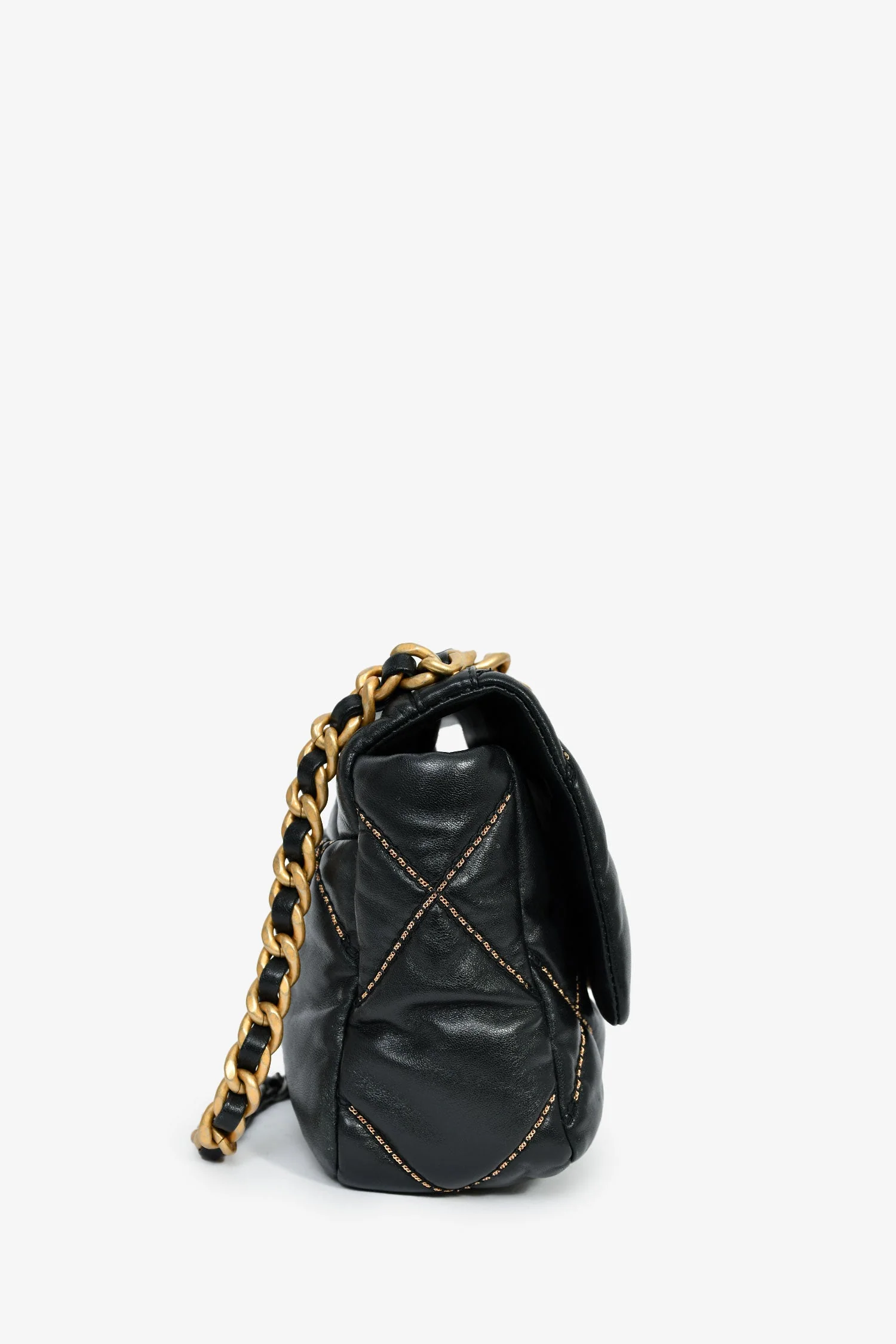 Pre-Loved Chanel™ Black Lambskin/Quilted Gold Chain Small 19 Bag - Image 3