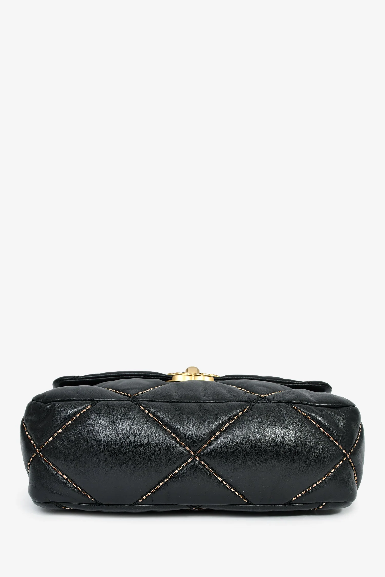 Pre-Loved Chanel™ Black Lambskin/Quilted Gold Chain Small 19 Bag - Image 5