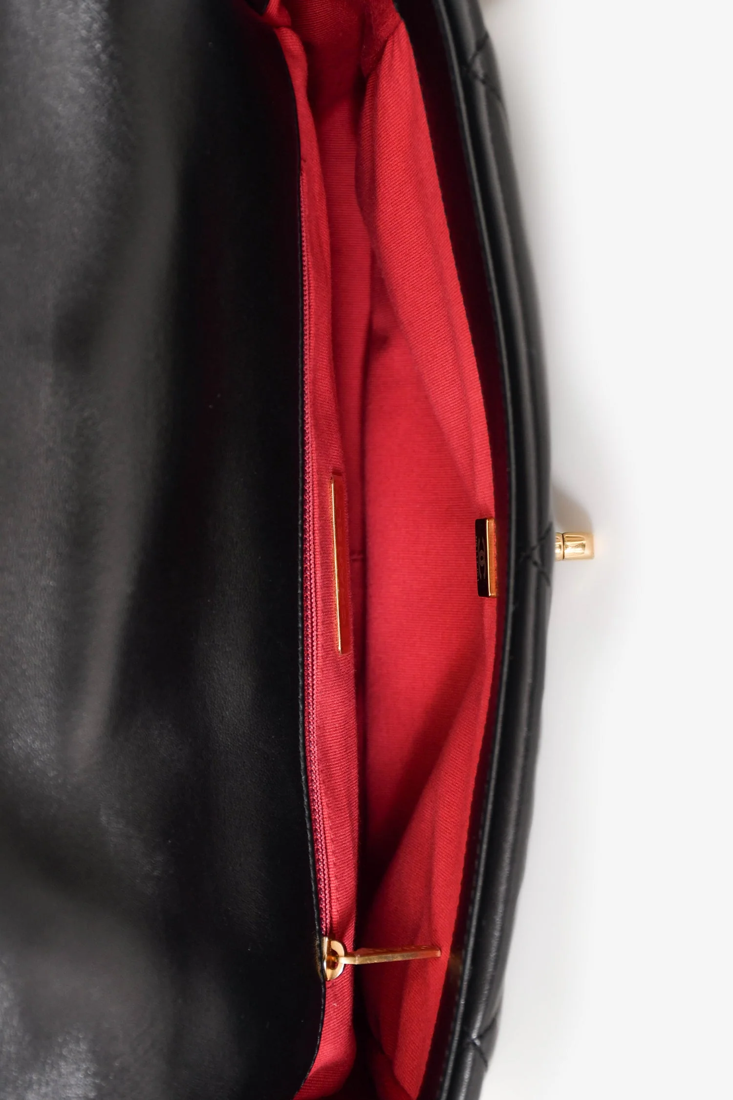 Pre-Loved Chanel™ Black Leather 19 Flap Bag - Image 6