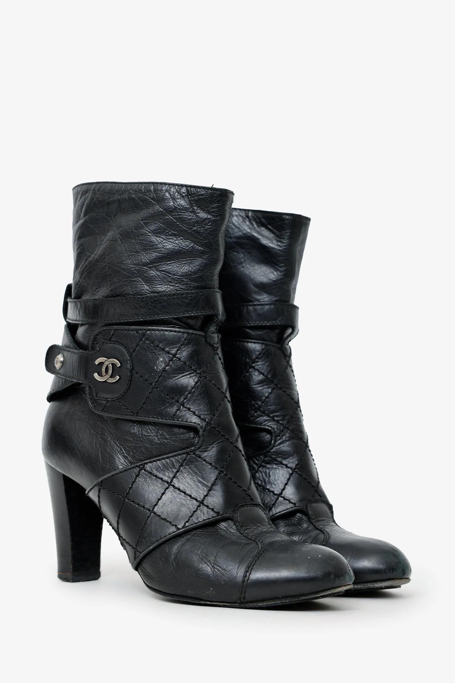 Pre-Loved Chanel™ Black Leather CC Moto Booties Size 35 - Image 2