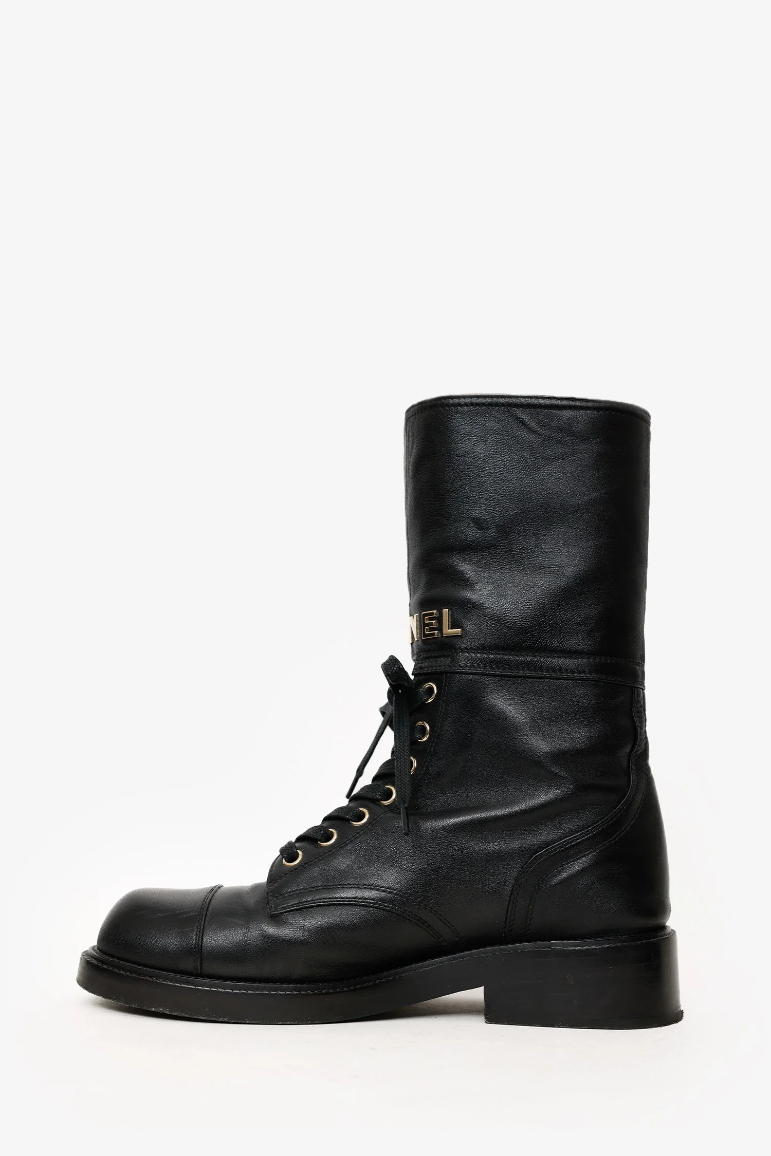 Pre-Loved Chanel™ Black Leather Combat Boots Size 39 - Image 5