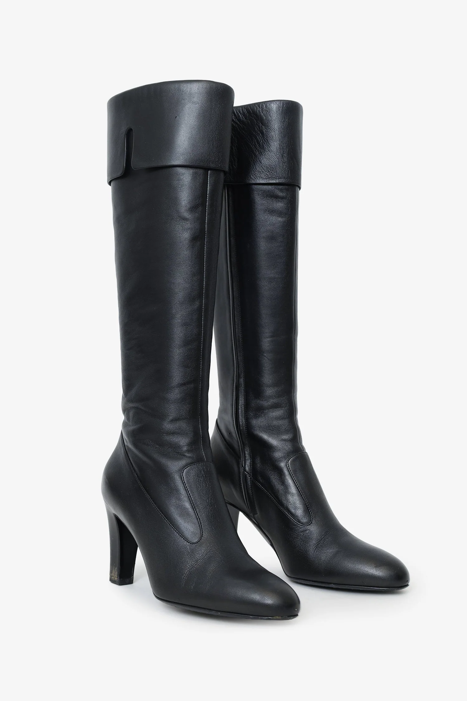 Pre-Loved Chanel™ Black Leather Knee-High Boots Size 38.5 - Image 2