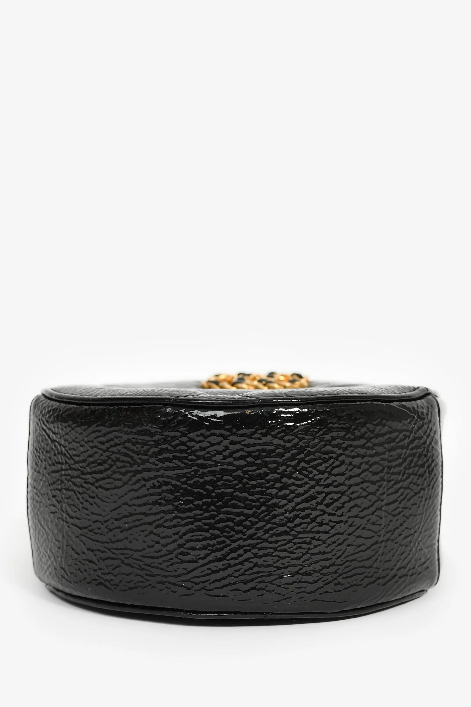 Pre-Loved Chanel™ Black Leather Quilted 19 Round Crossbody Bag - Image 5