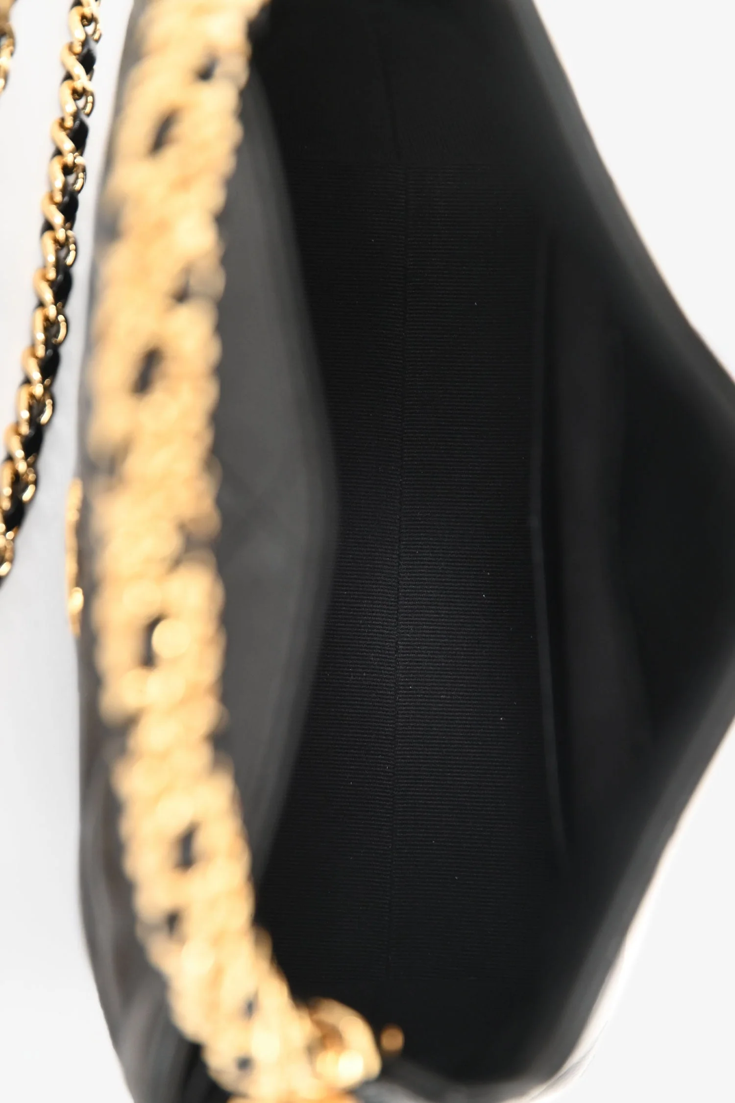 Pre-Loved Chanel™ Black Leather Quilted CC Mini Hobo Bag With Chain - Image 6