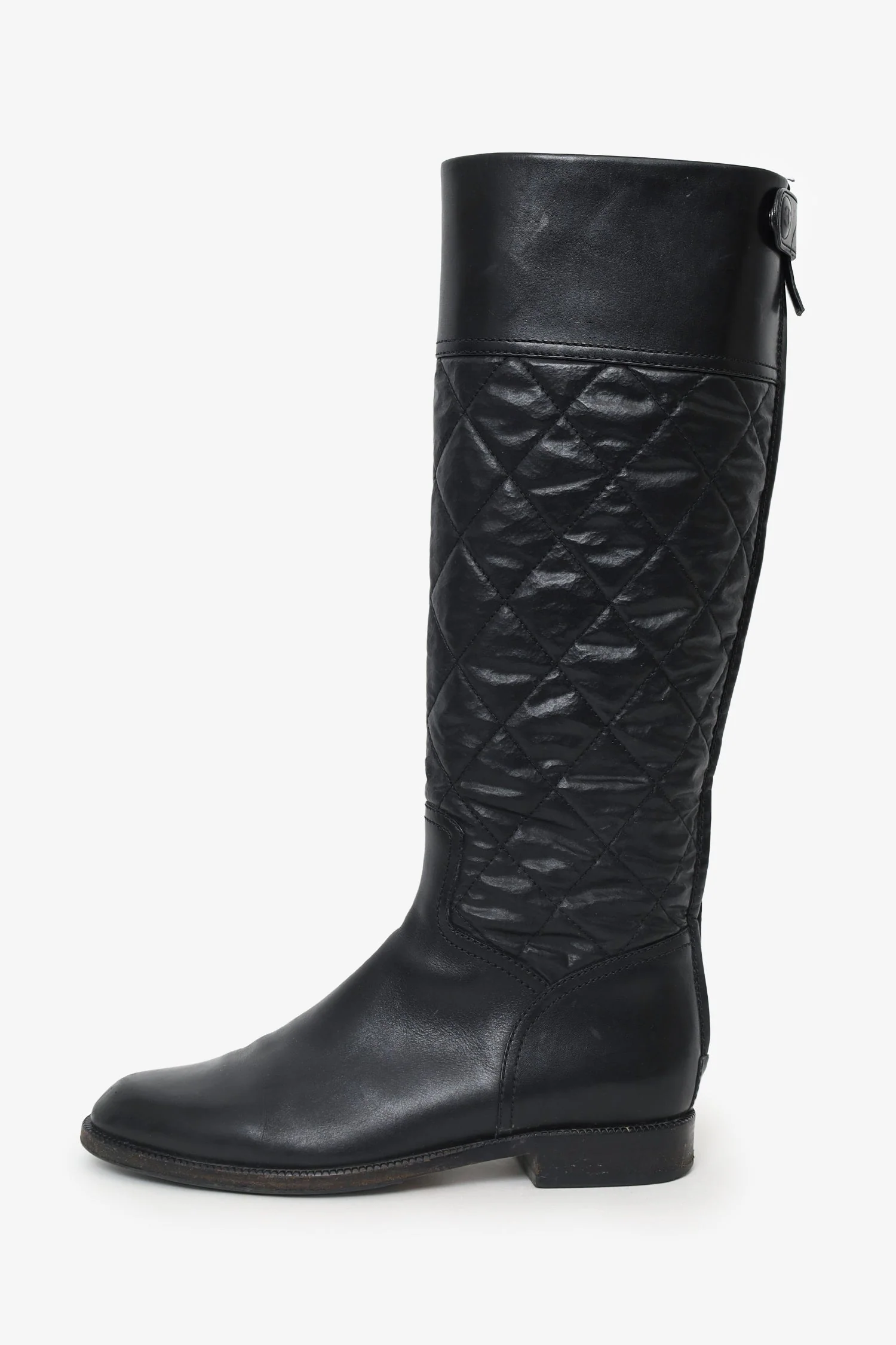 Pre-Loved Chanel™ Black Leather Quilted Knee High Boots Size 39 - Image 5