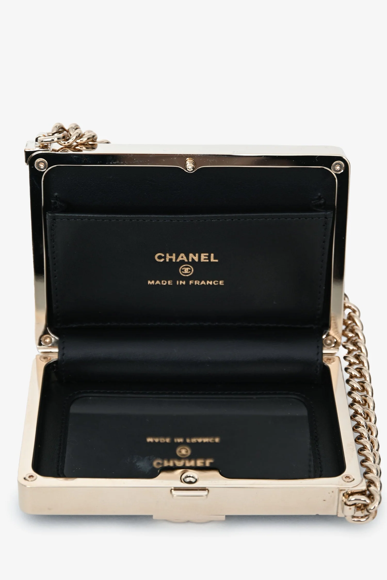 Pre-Loved Chanel™ Black Patent Calfskin 'Minaudiere' Chain Box Boy Bag - Image 6