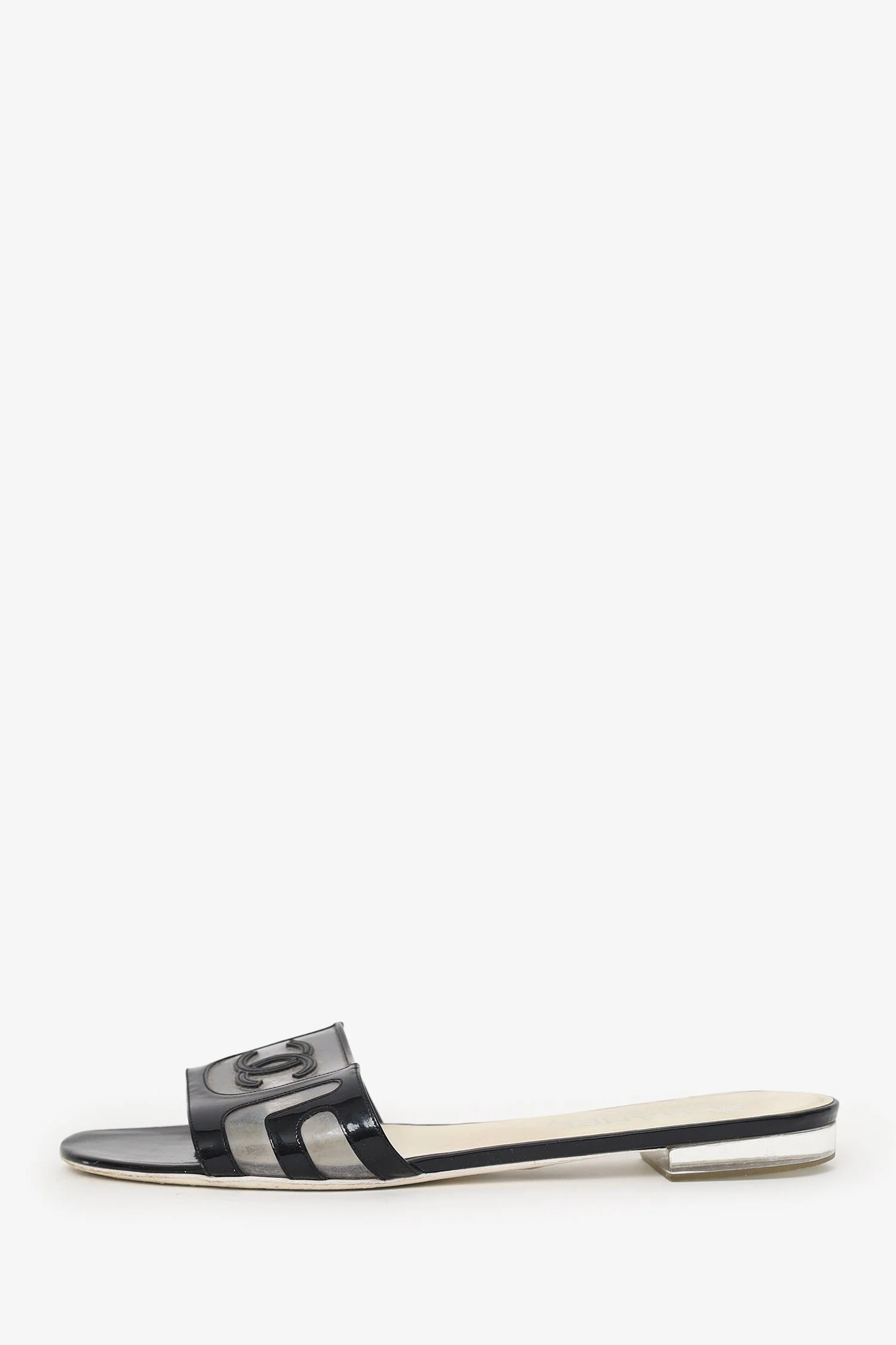 Pre-Loved Chanel™ Black Patent Leather/PVC 'CC' Slides Size 40 - Image 5