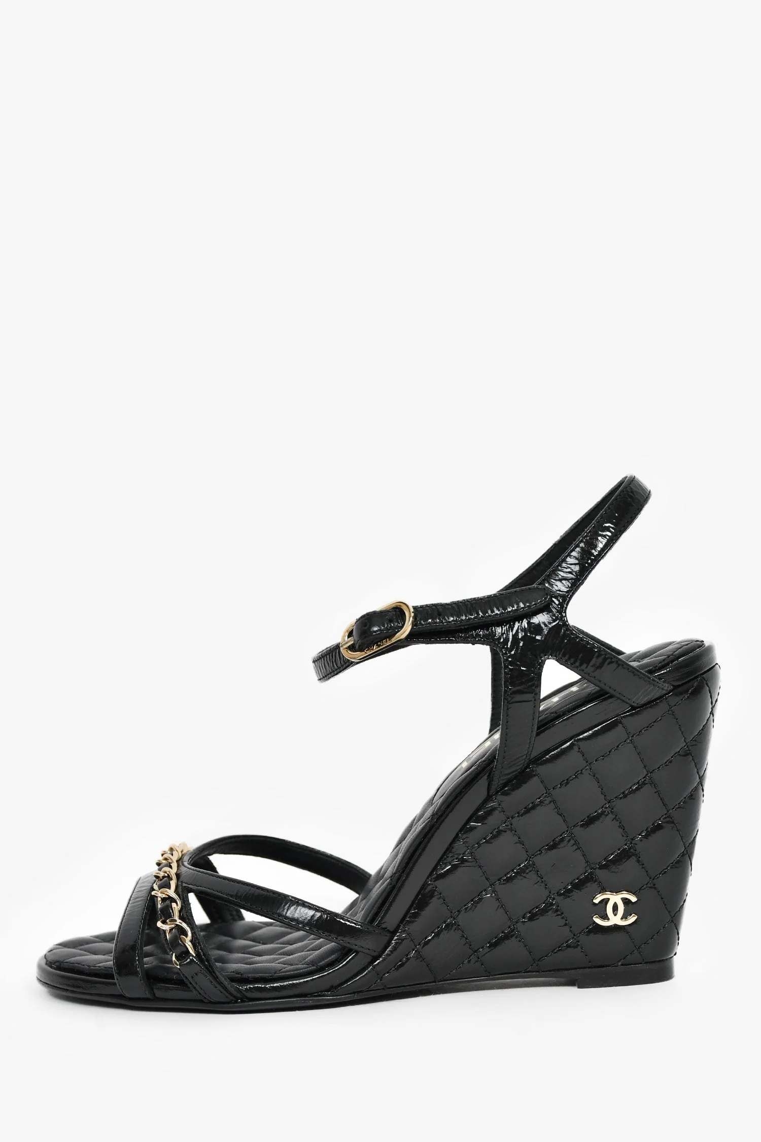 Pre-Loved Chanel™ Black Patent Quilted Chain Detail Wedge Heels Size 38C - Image 4