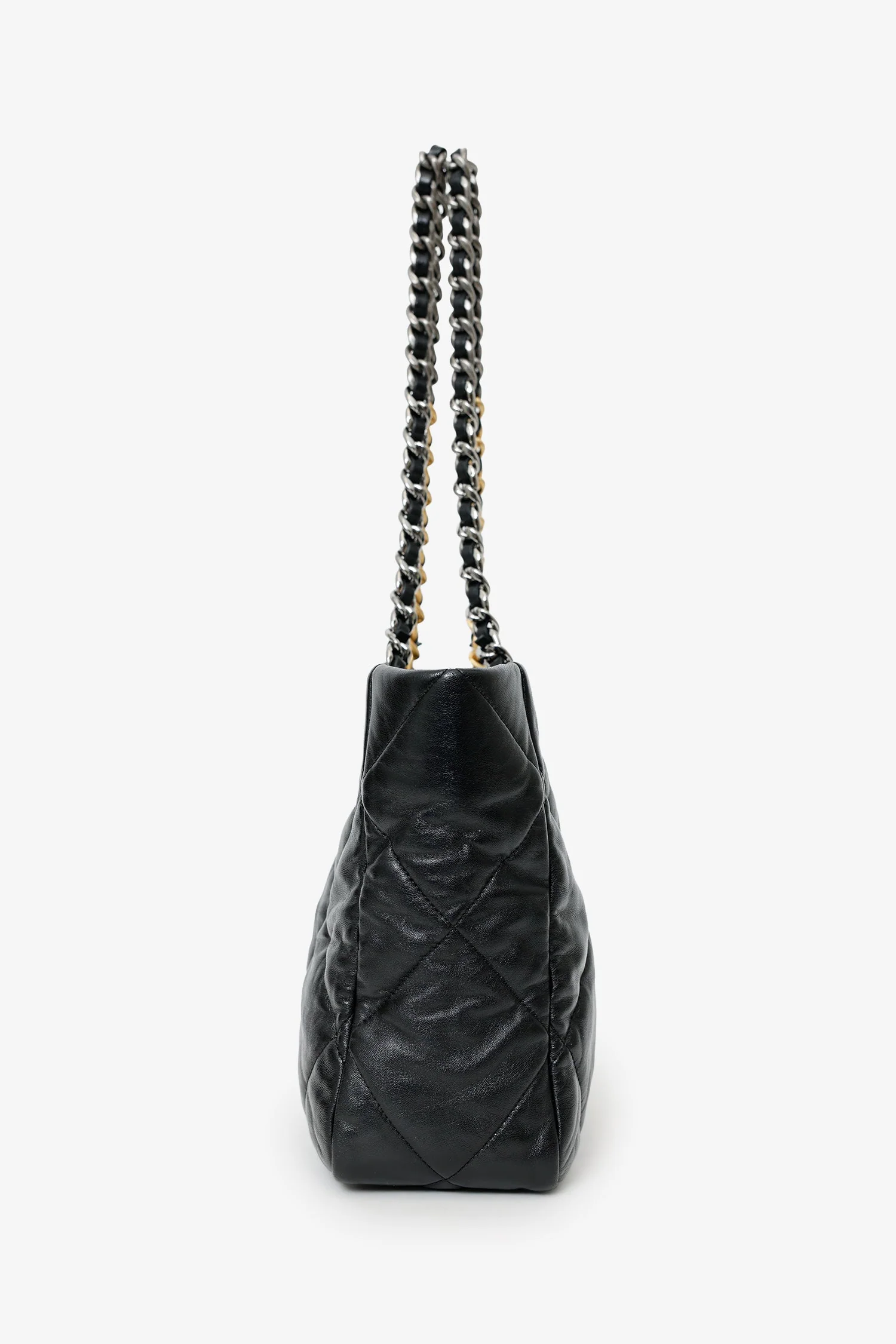 Pre-Loved Chanel™ Black Quilted Lambskin '19 Shopping' Tote Bag - Image 4