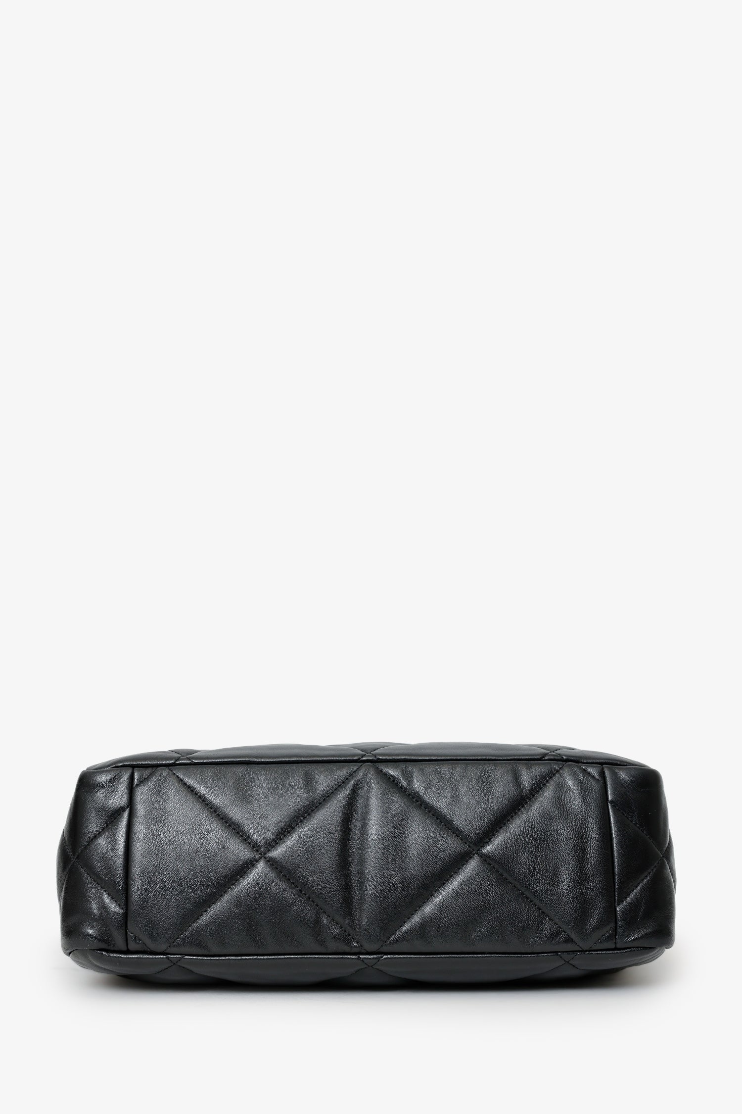 Pre-Loved Chanel™ Black Quilted Lambskin '19 Shopping' Tote Bag - Image 5