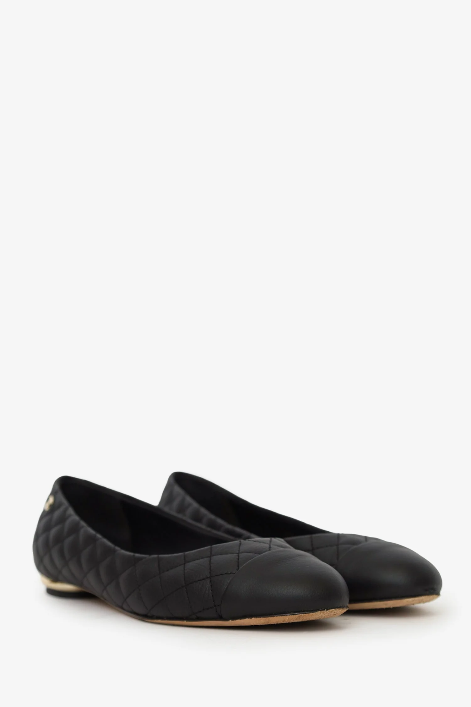 Pre-Loved Chanel™ Black Quilted Leather CC Cap Toe Ballet Flats Size 38 - Image 2