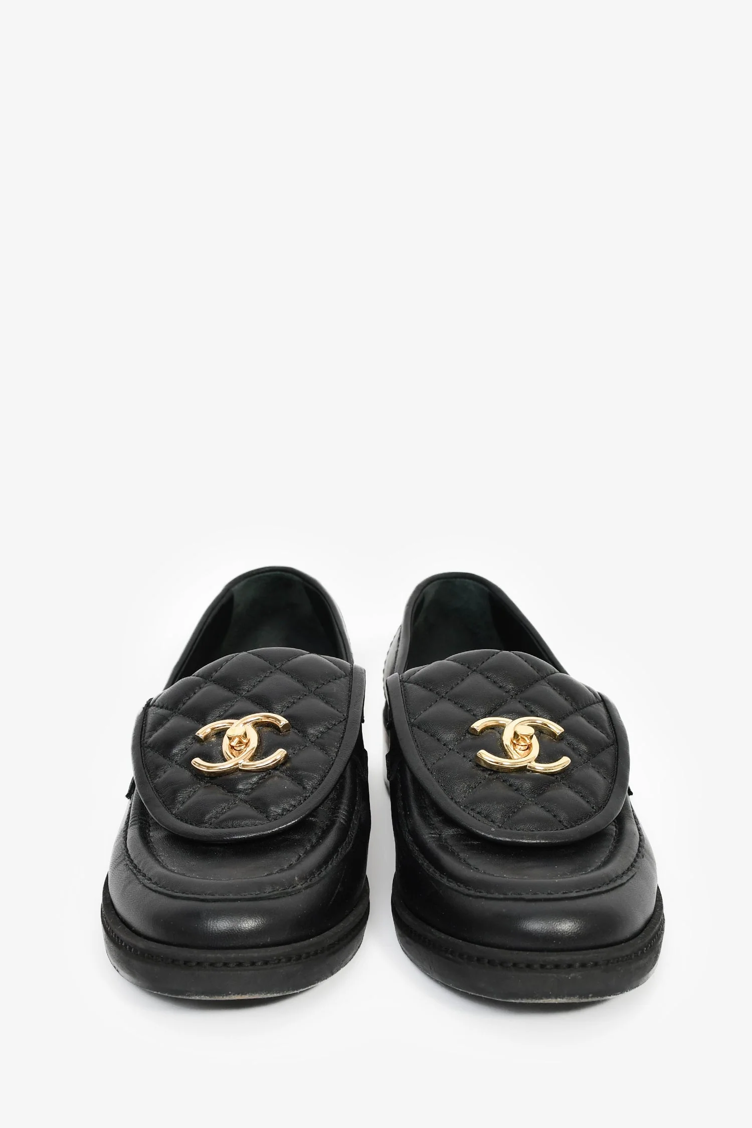 Pre-Loved Chanel™ Black Quilted Leather Tab CC Turnlock Loafers Size 38.5 - Image 3