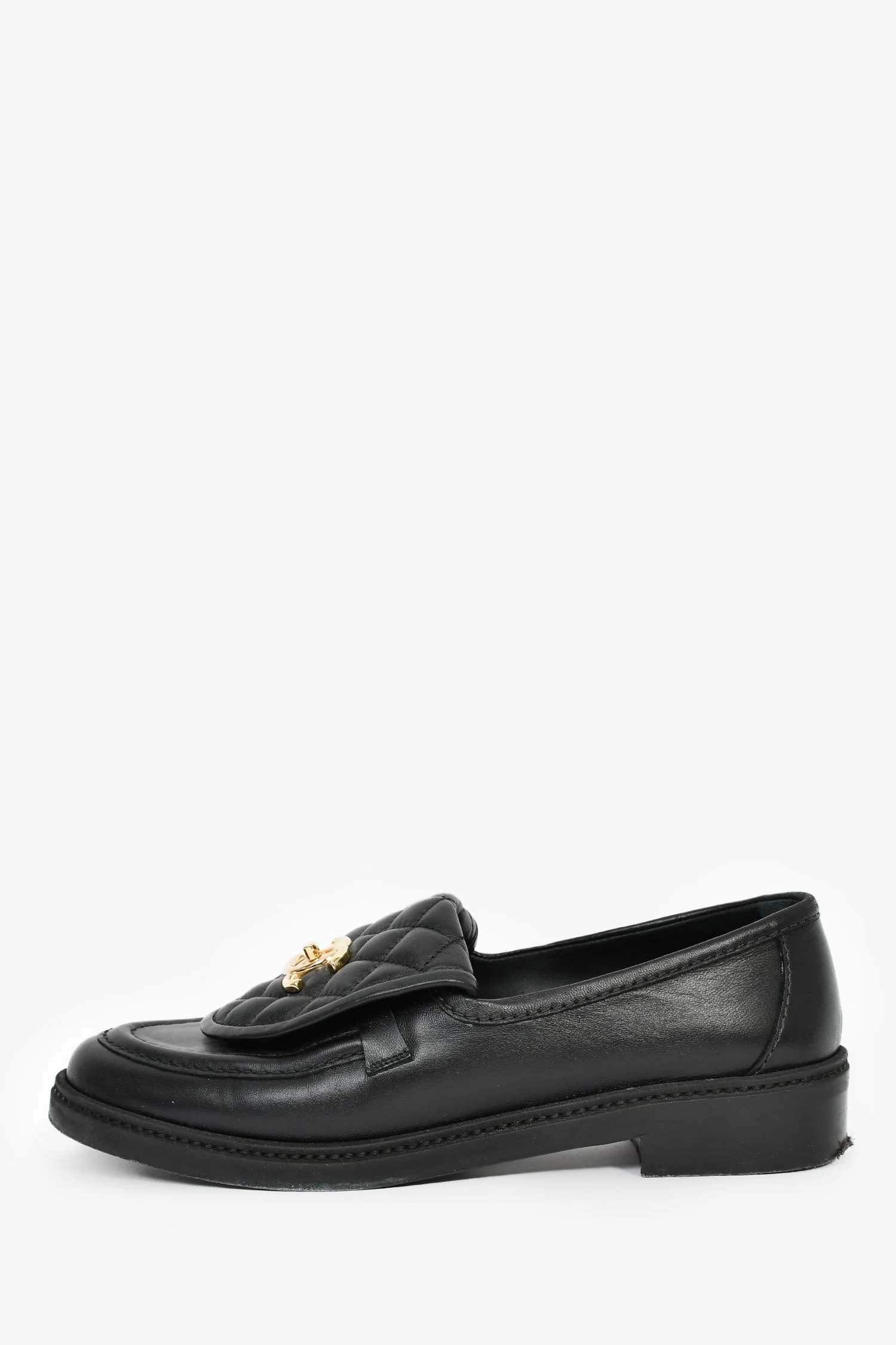 Pre-Loved Chanel™ Black Quilted Leather Tab CC Turnlock Loafers Size 38.5 - Image 4