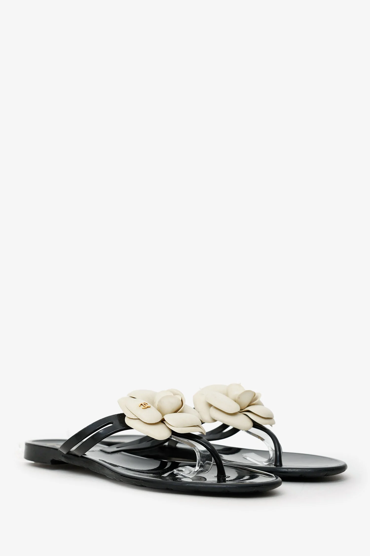 Pre-Loved Chanel™ Black Rubber CC Camellia Thong Flats Size 37 - Image 2