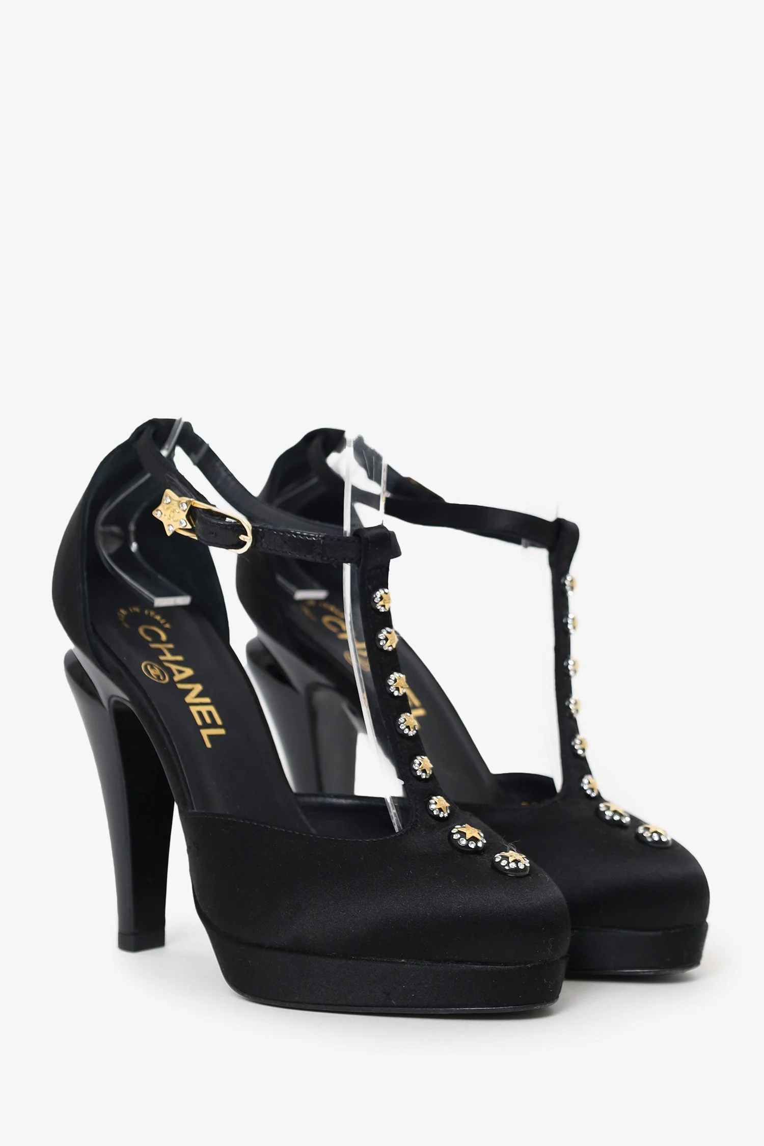 Pre-Loved Chanel™ Black Satin Crystal Star Embellished T-Strap CC Platform Pumps Size 36 - Image 2