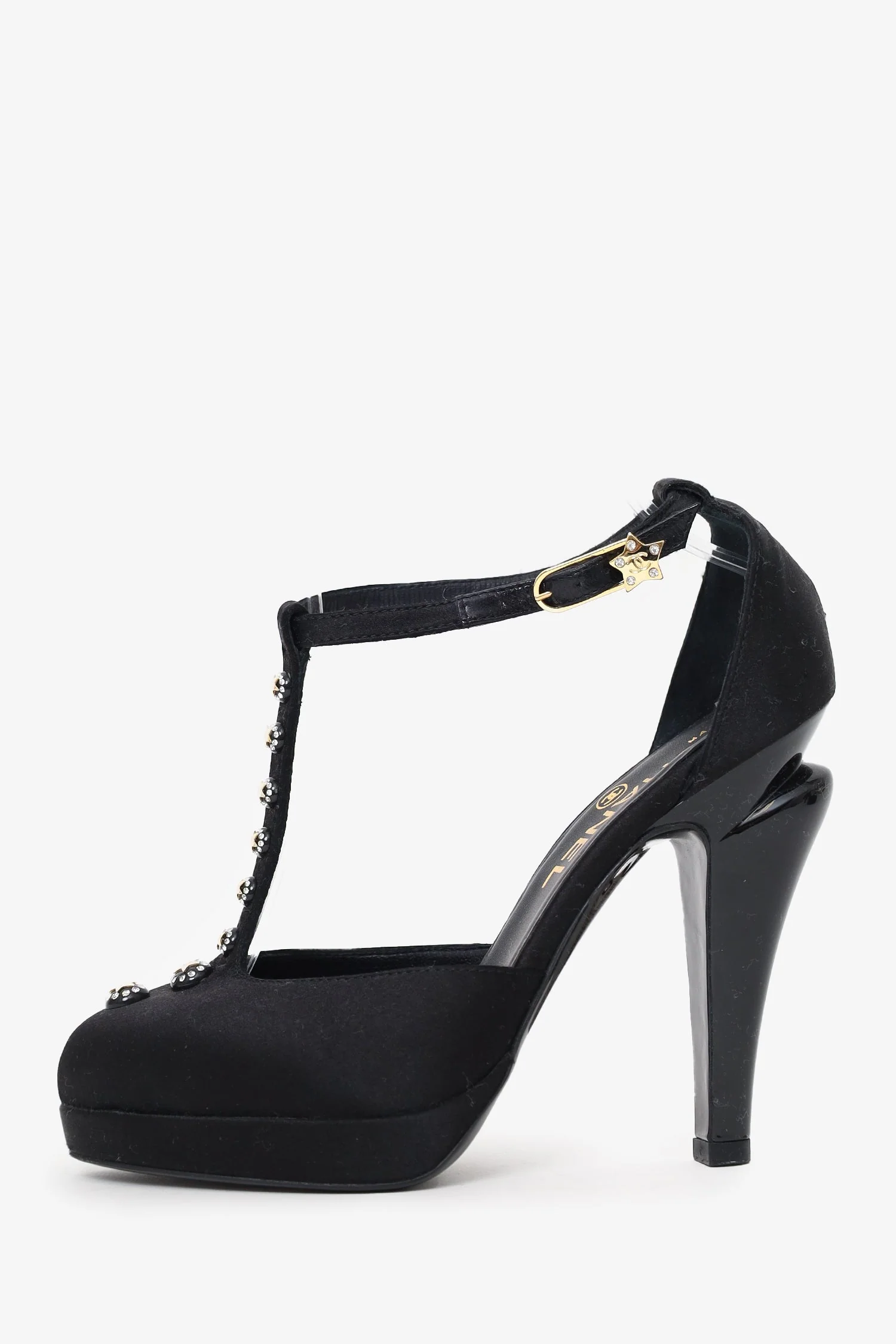 Pre-Loved Chanel™ Black Satin Crystal Star Embellished T-Strap CC Platform Pumps Size 36 - Image 4