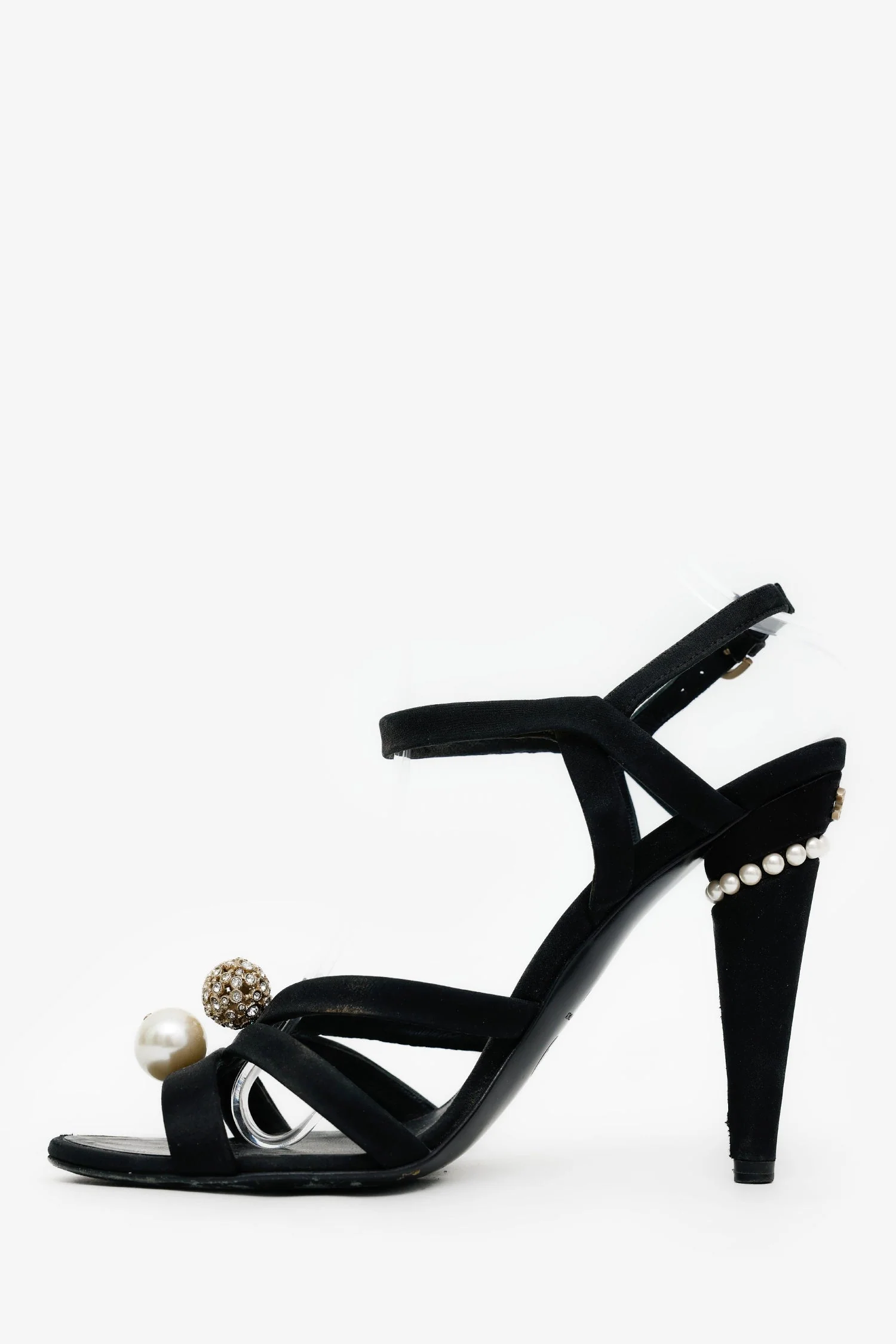 Pre-Loved Chanel™ Black Satin Pearl/Embellished CC Strappy Heels Size 40 - Image 4