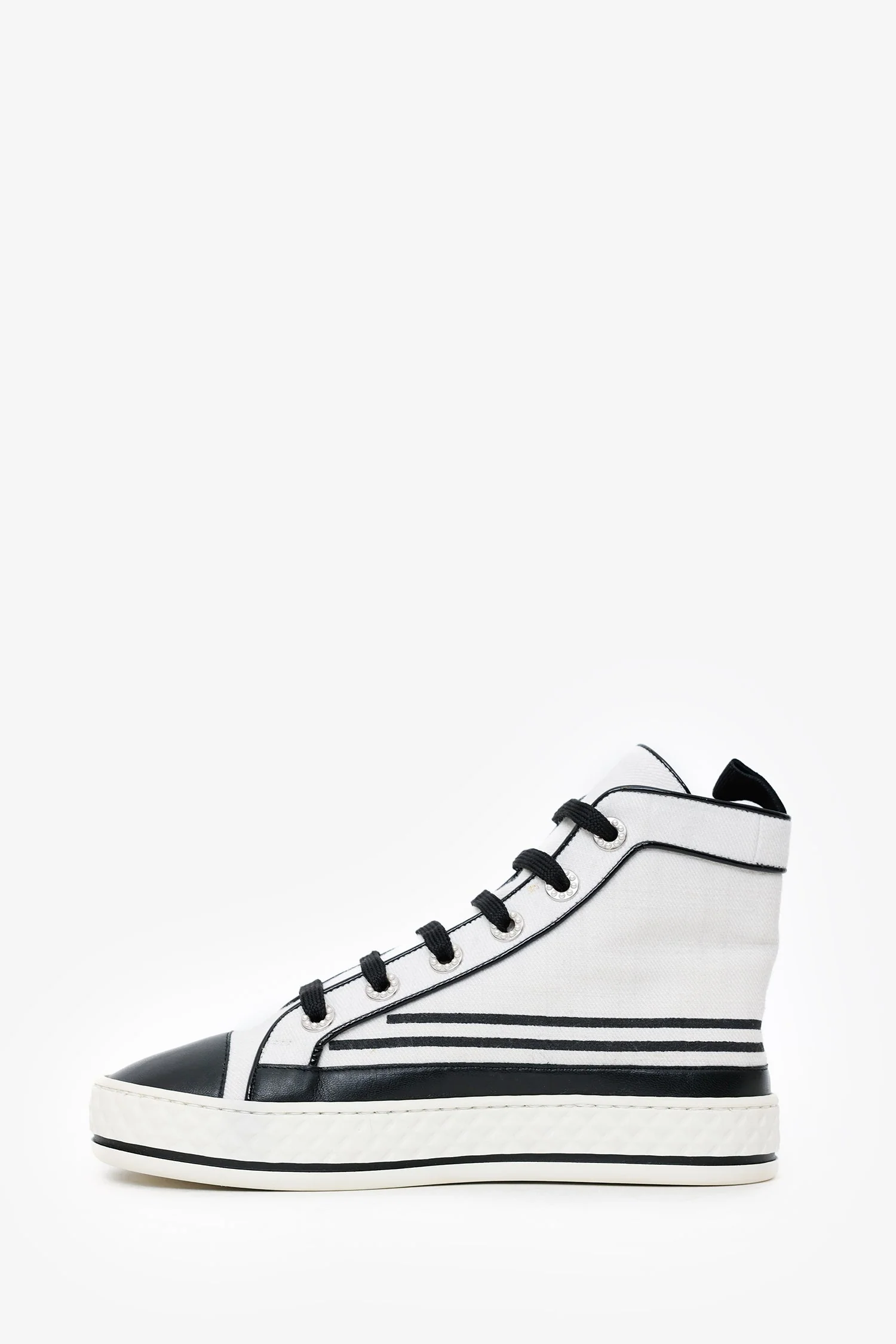 Pre-Loved Chanel™ Black/White High Top Sneakers Size 35.5 - Image 5