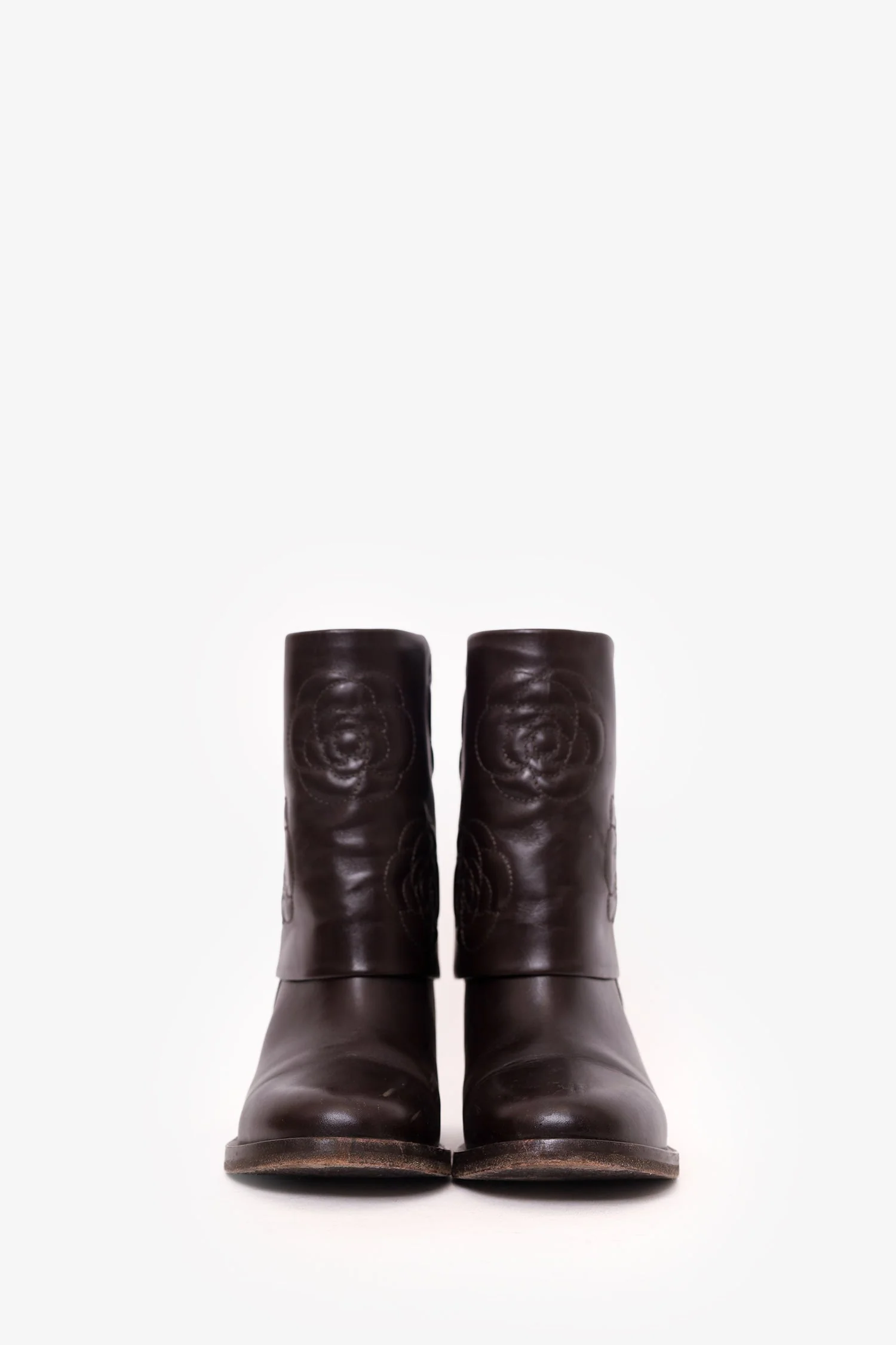 Pre-Loved Chanel™  Brown Leather Camellia Ankle Boots Size 39 - Image 3