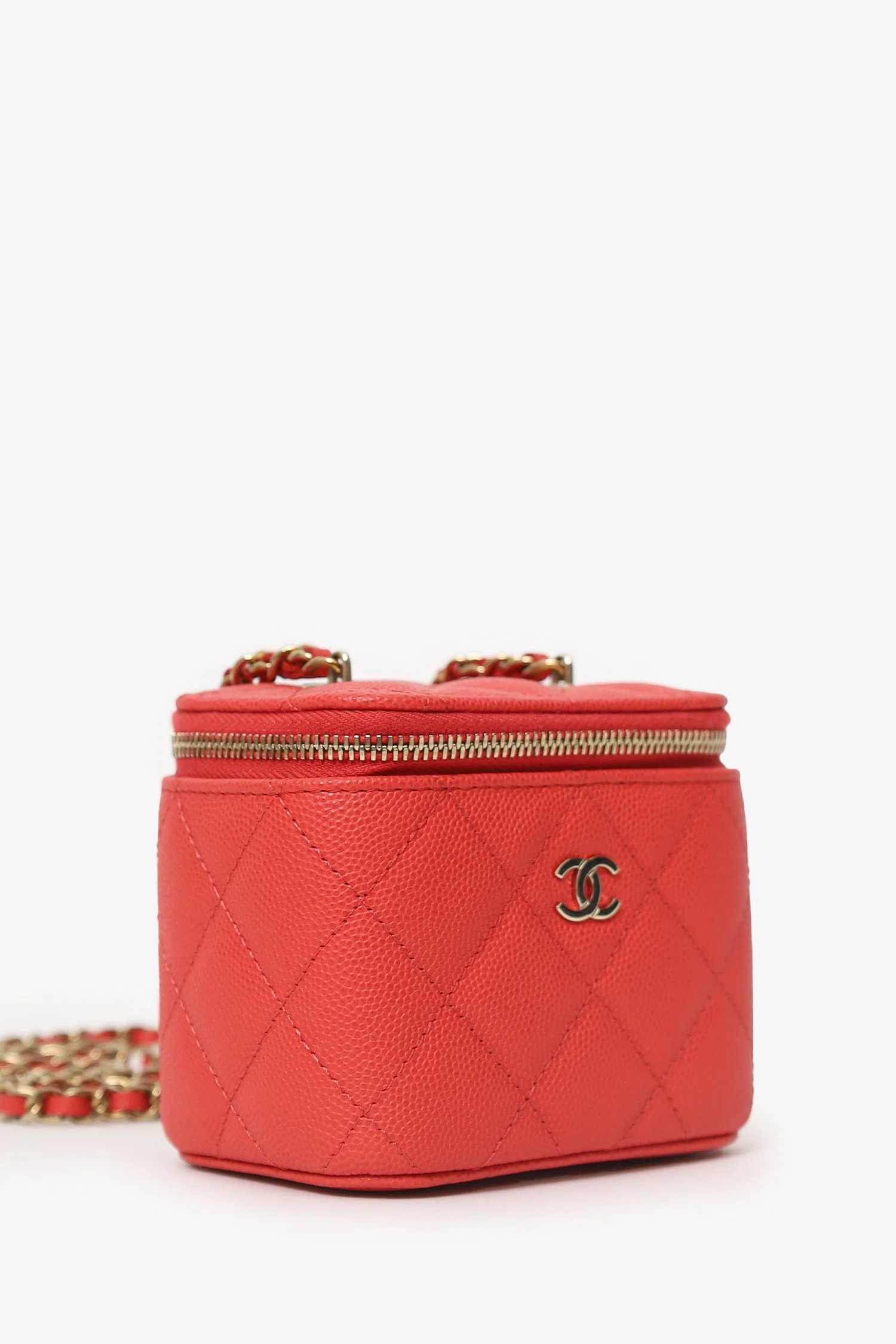 Pre-Loved Chanel™ Coral Classic Caviar Leather Vanity Bag With Chain - Image 2