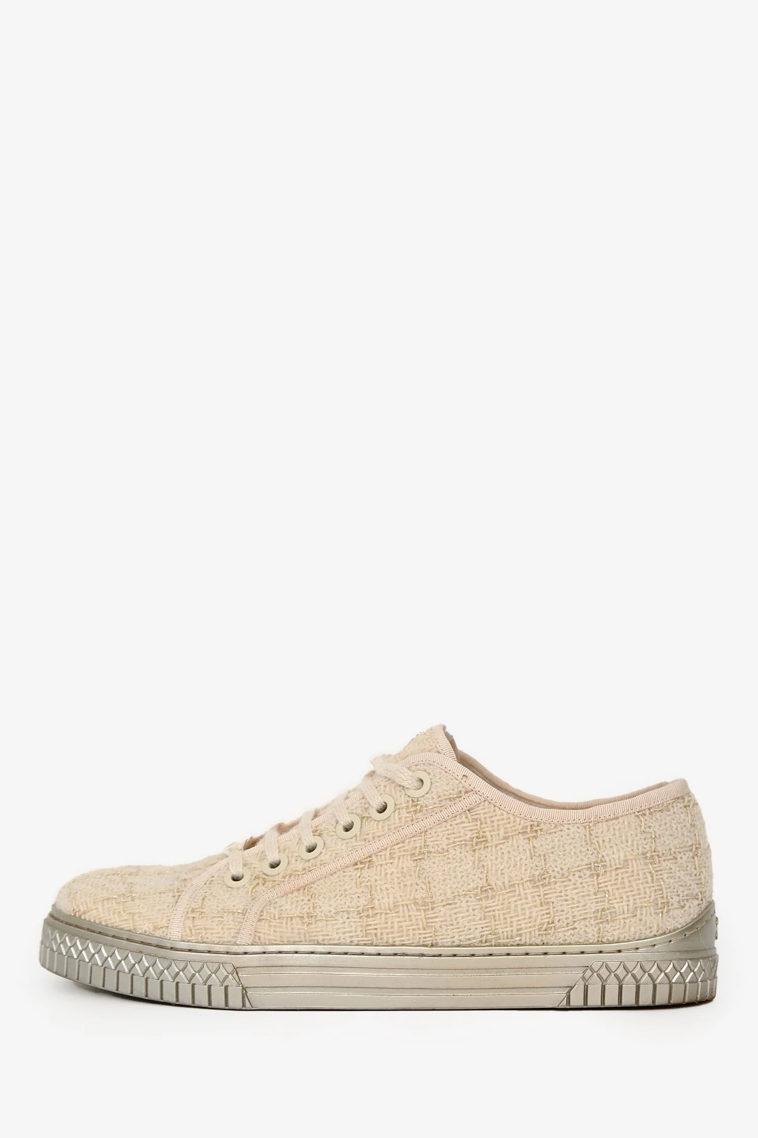 Pre-Loved Chanel™ Cream/Slilver Tweed Lace Up Sneaker Size 41 - Image 5