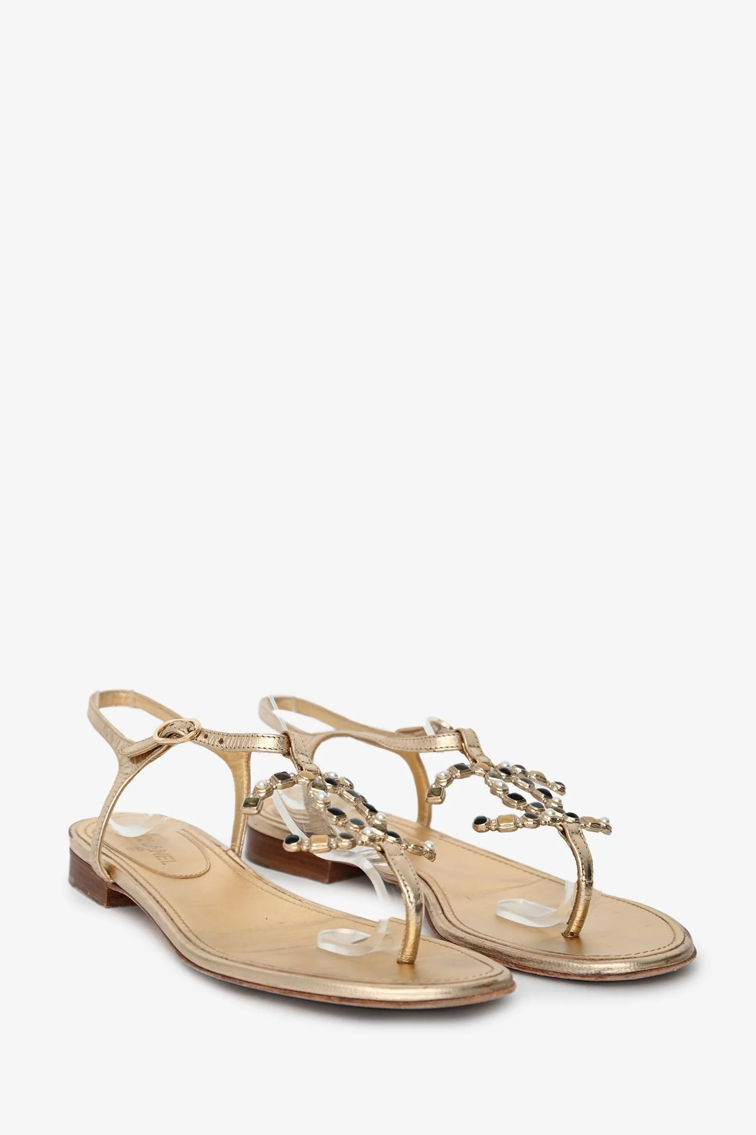 Pre-Loved Chanel™ Gold Leather CC Logo T-Strap Sandals Size 37 - Image 2