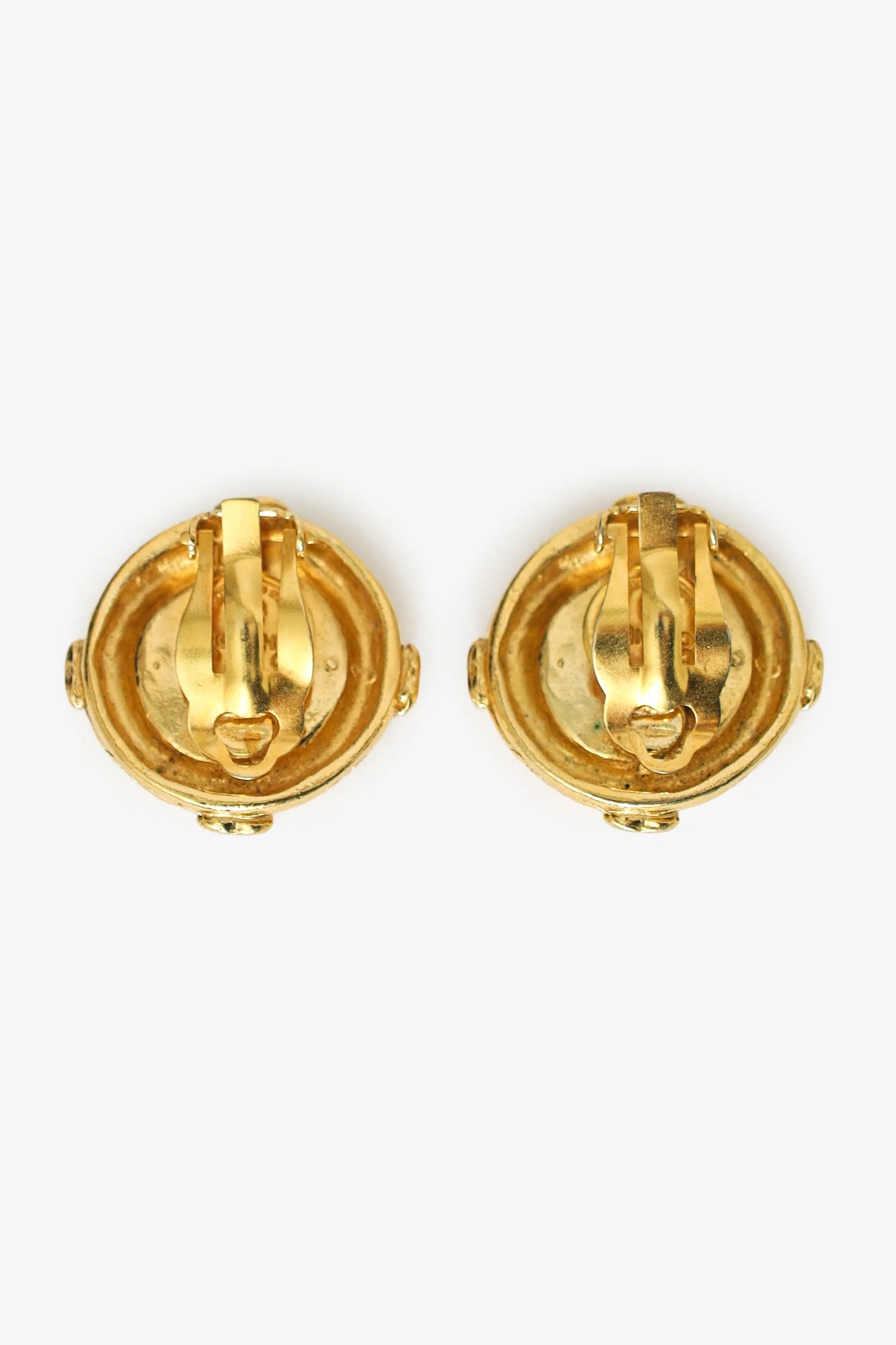 Pre-Loved Chanel™ Gold-tone CC Matelassé Clip-on Earrings - Image 3